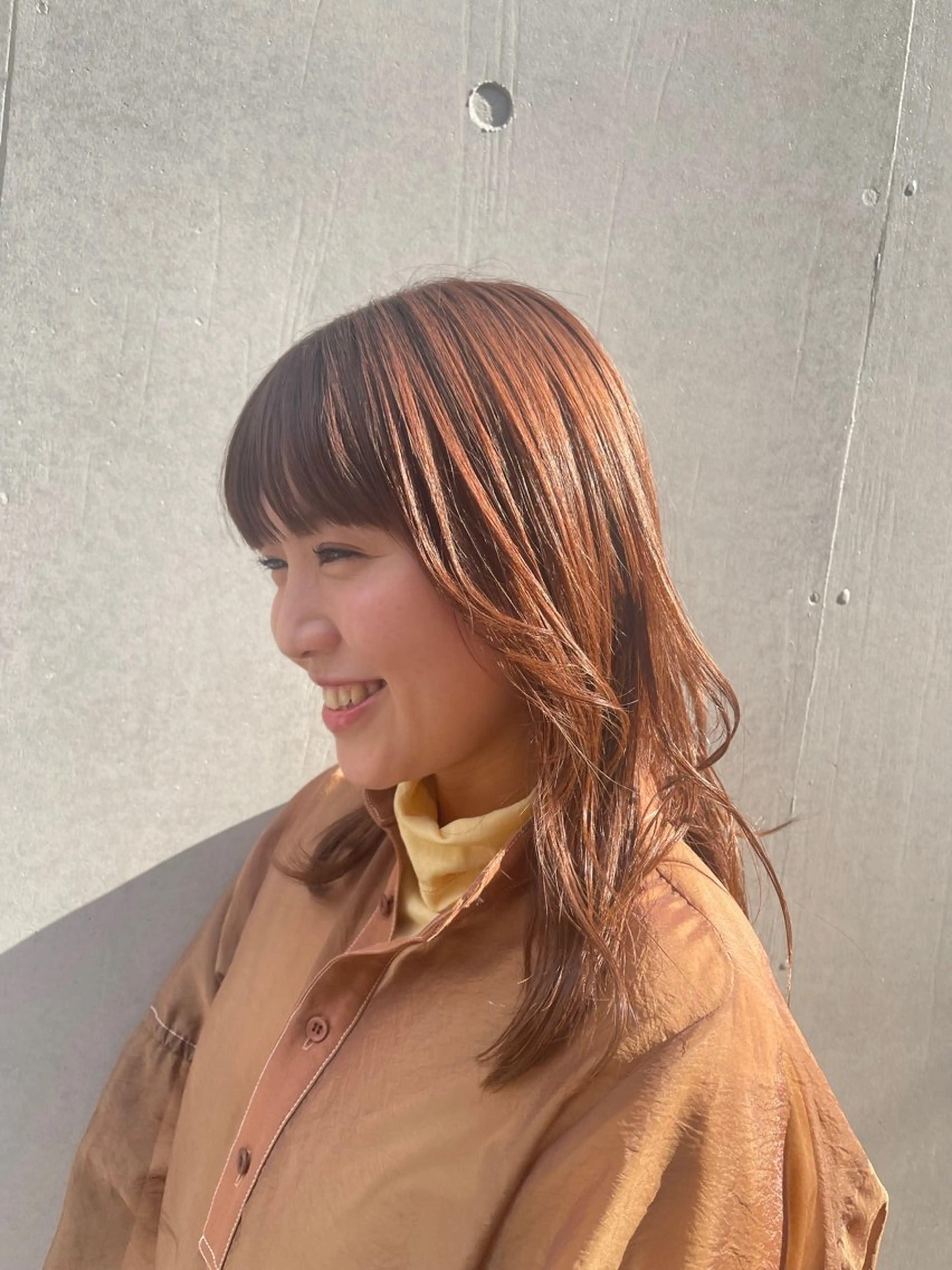 セミロング カラー 篠原 美月のヘアスタイル