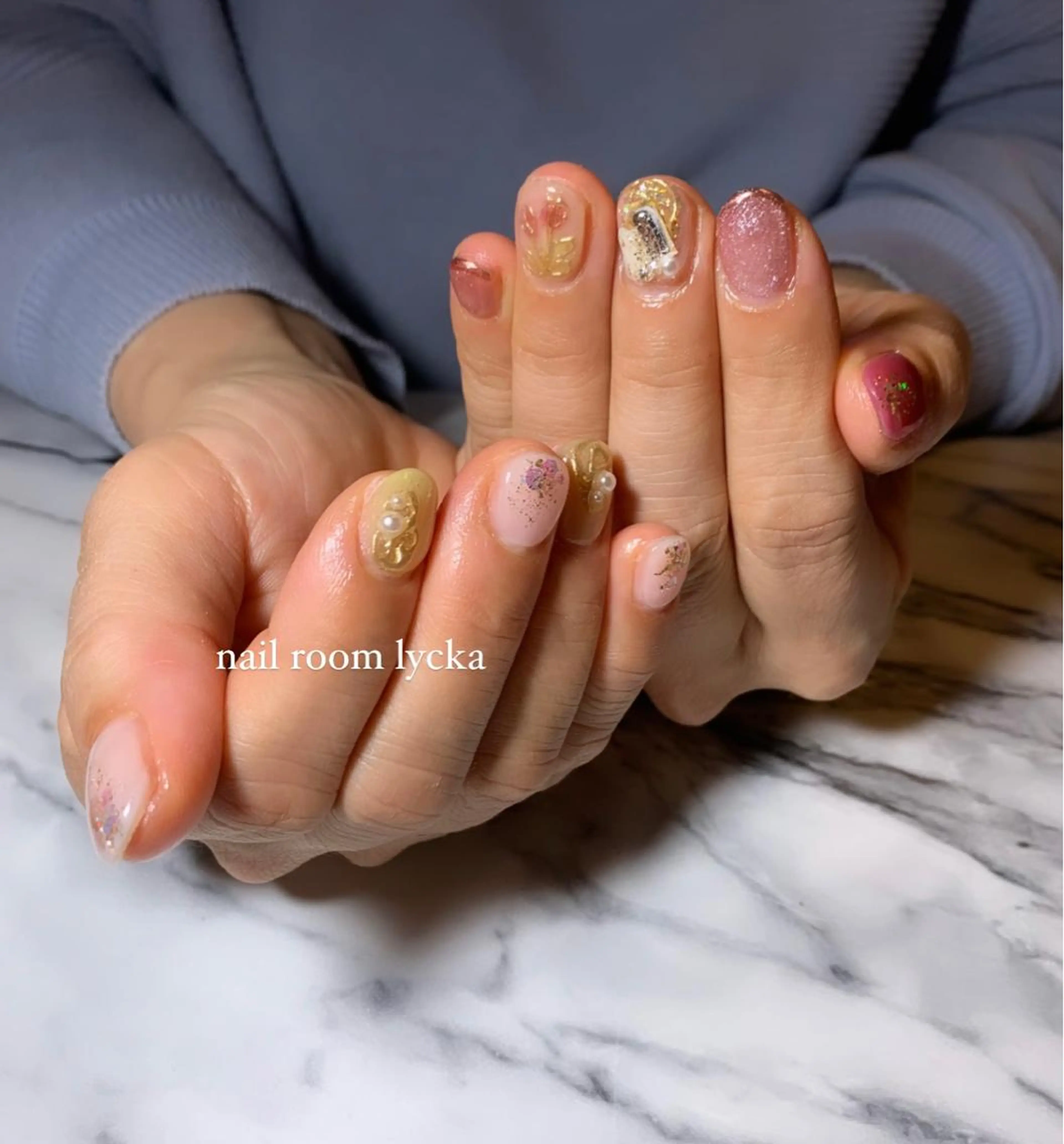 ネイル ﾈｲﾙﾙｰﾑﾘｯｶ 𝐦𝐚𝐲𝐮のネイルデザイン