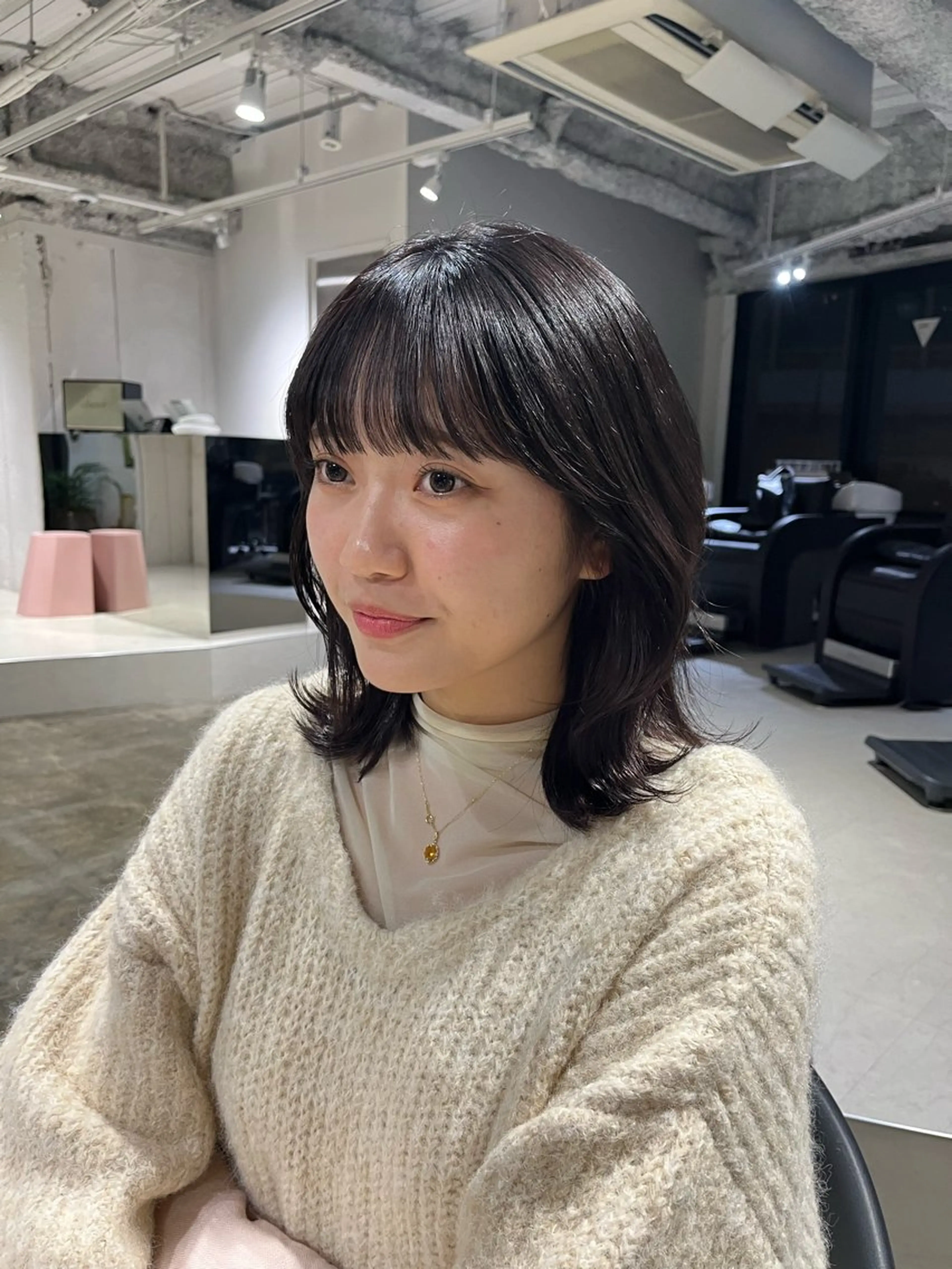 ミディアム 🟡ひろの/ツヤ カラー/髪質改善🟡のヘアスタイル