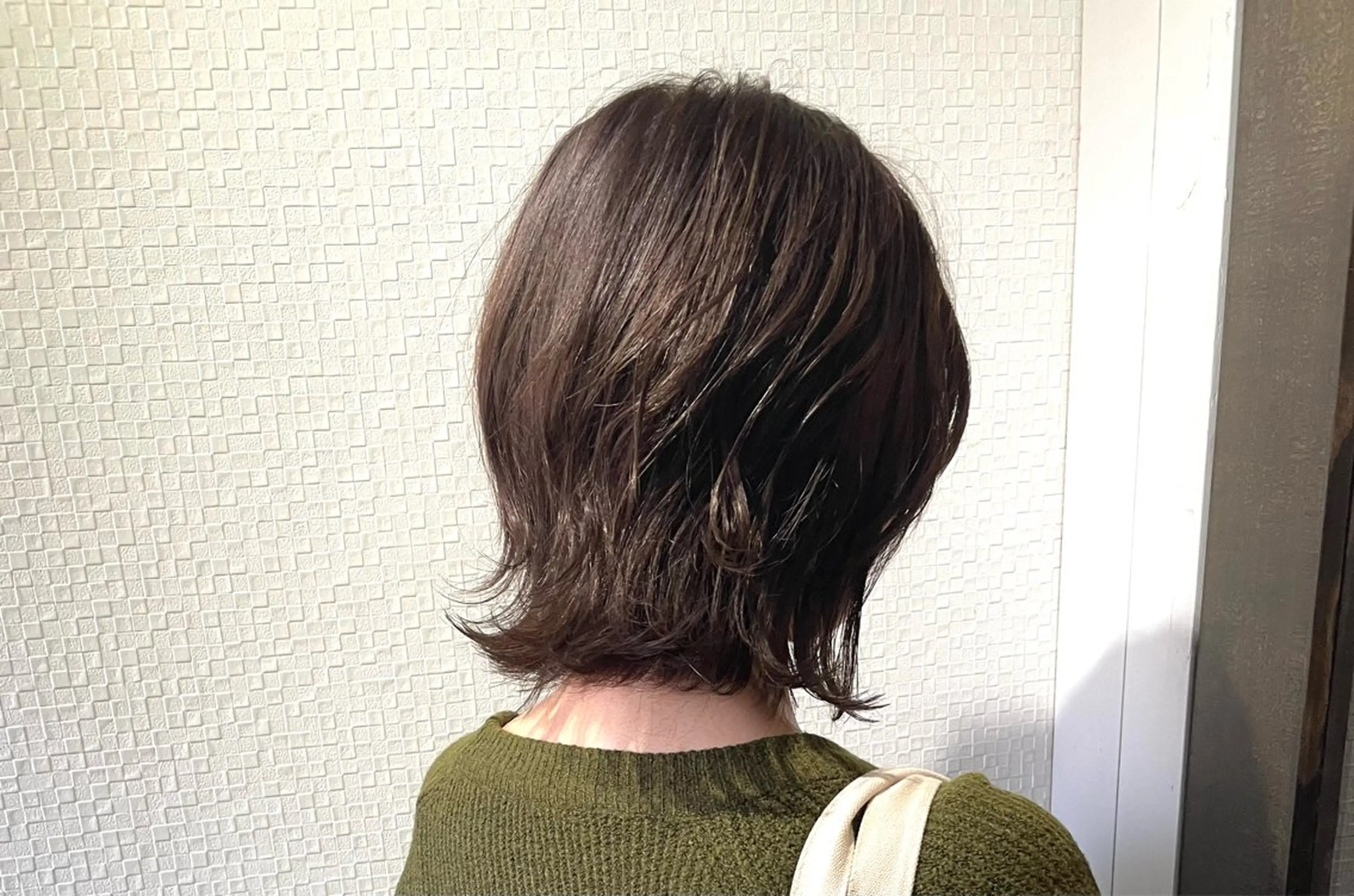 ミディアム ボブレイヤー チョコレートブラウン ボブ レイヤーカット カット ヘアカラー トリートメント terra👑佐伯 尚哉のヘアスタイル