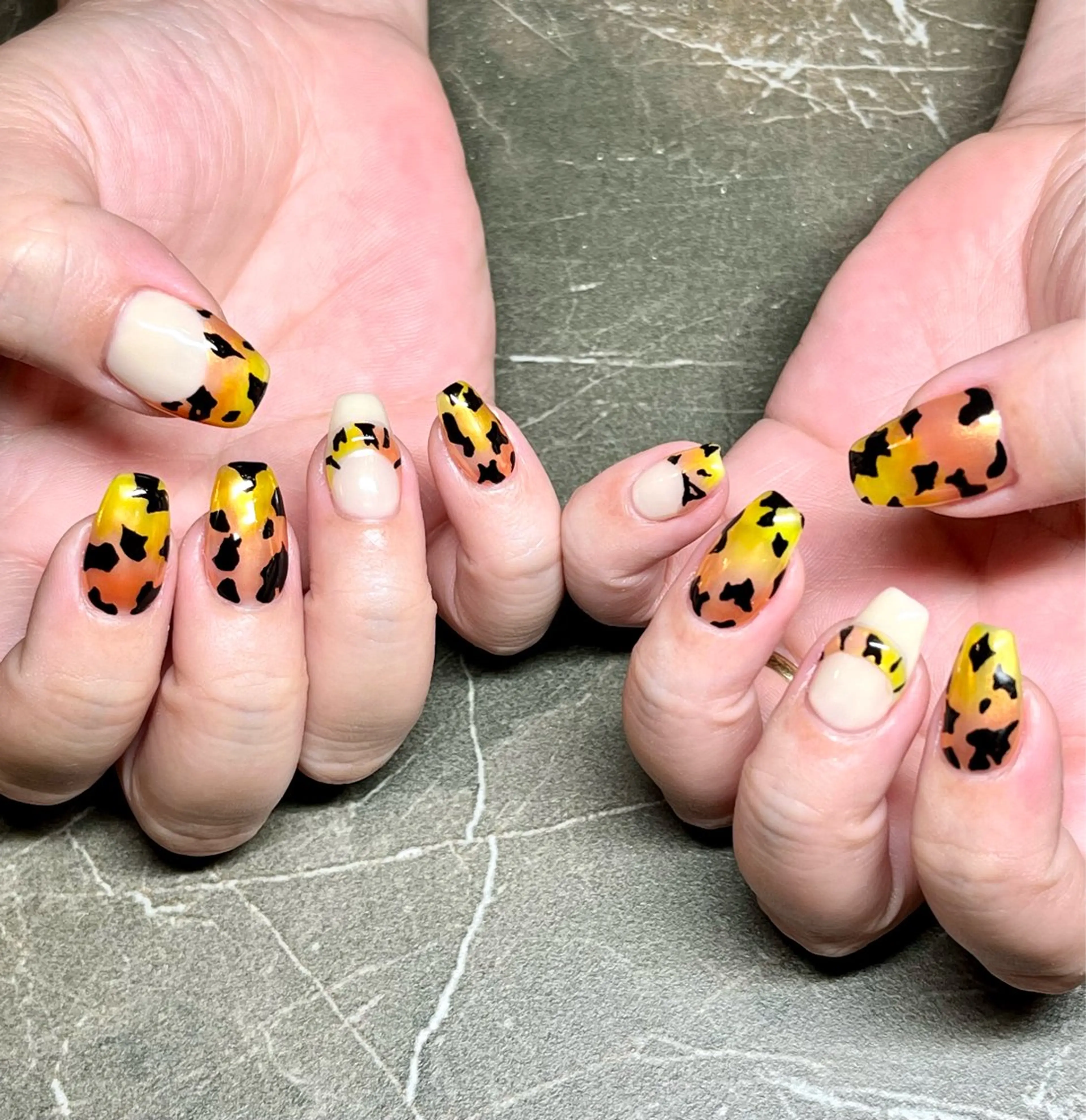 ネイル 持ち込み ハンドネイル まり りぃ〜んのネイルデザイン