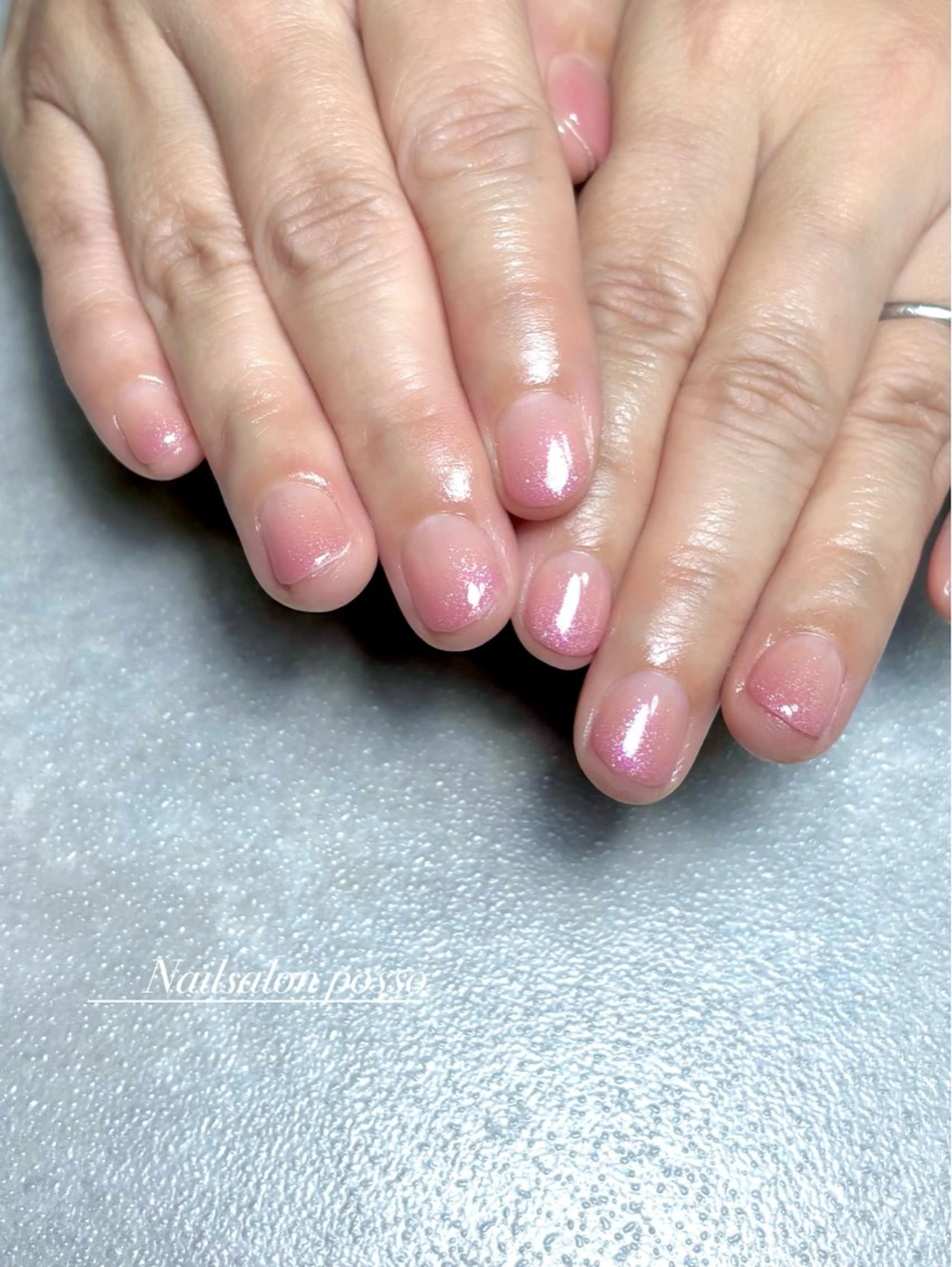 ネイル グラデーション ラメ(グリッター) ラメグラデーション ハンドネイル Nail Salon Posso所属・Asuka /possoのネイルデザイン