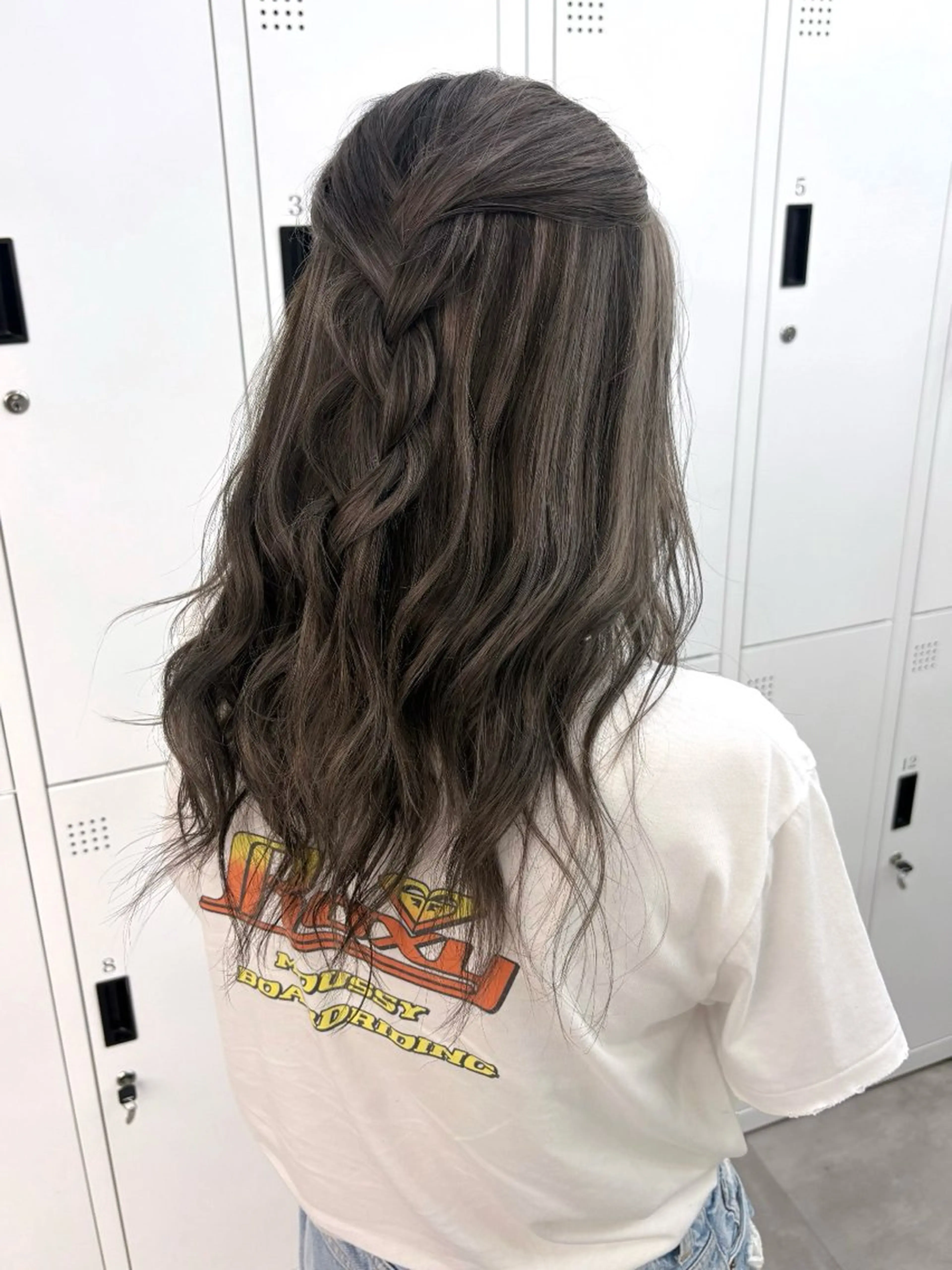 ミディアム ハイライト カット ヘアカラー トリートメント Ⓜ︎iyu🌊/海外 風ハイライト特化のヘアスタイル