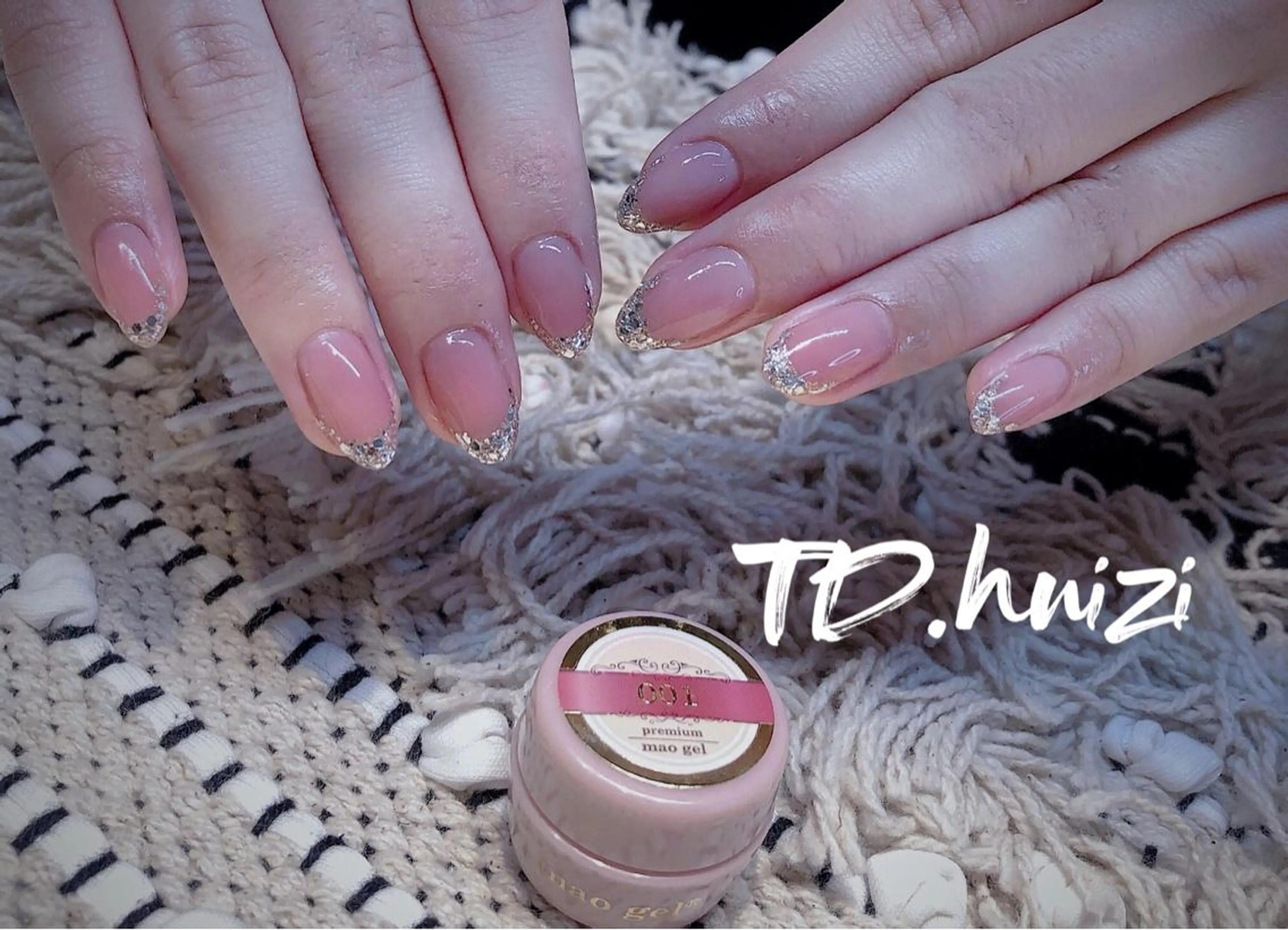 ミディアム ハンドネイル めぐみのネイルサロン 惠のネイルデザイン