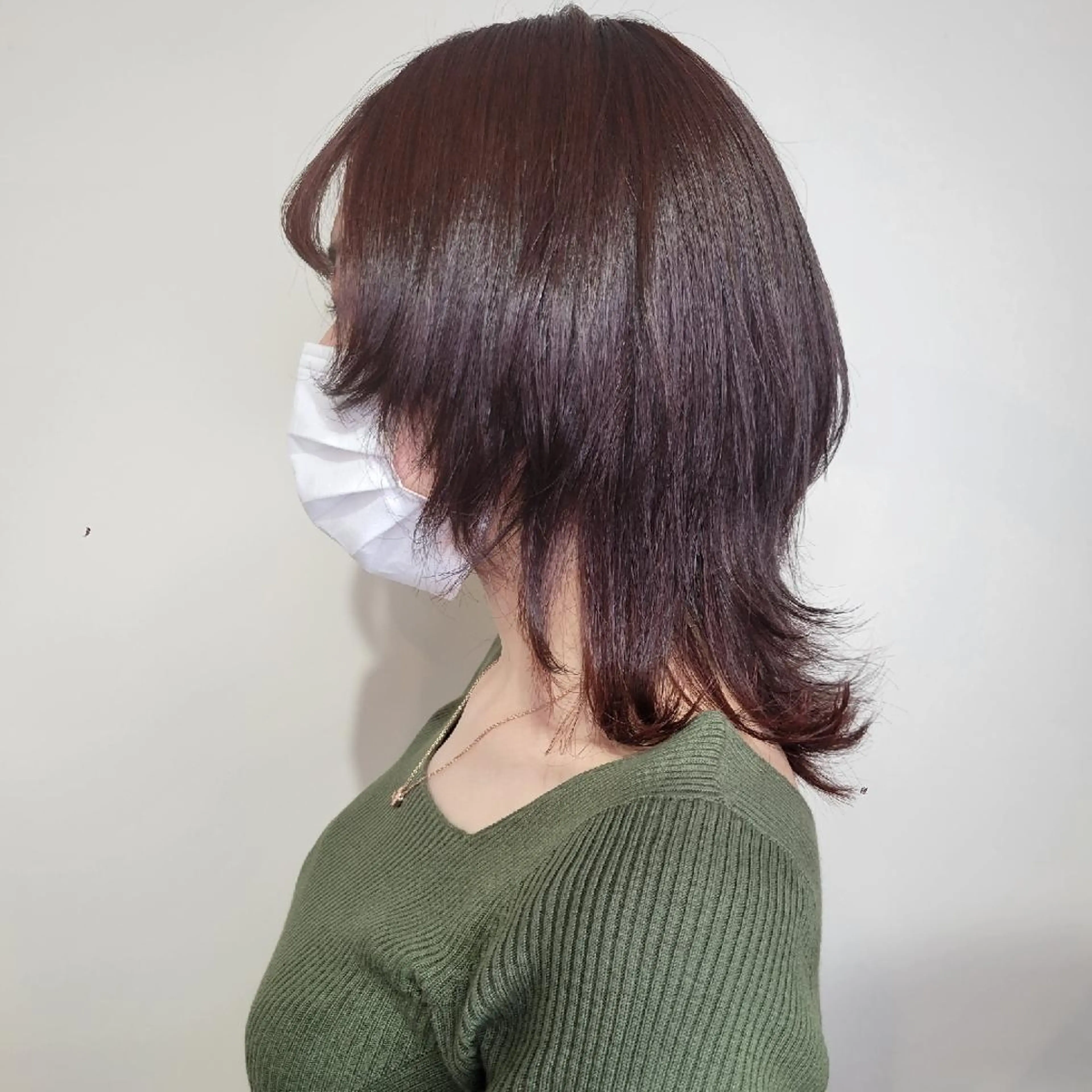 セミロング ウルフカット カット ヘアカラー トリートメント 🇰🇷透明感×ハイ トーン🌟tomoのヘアスタイル