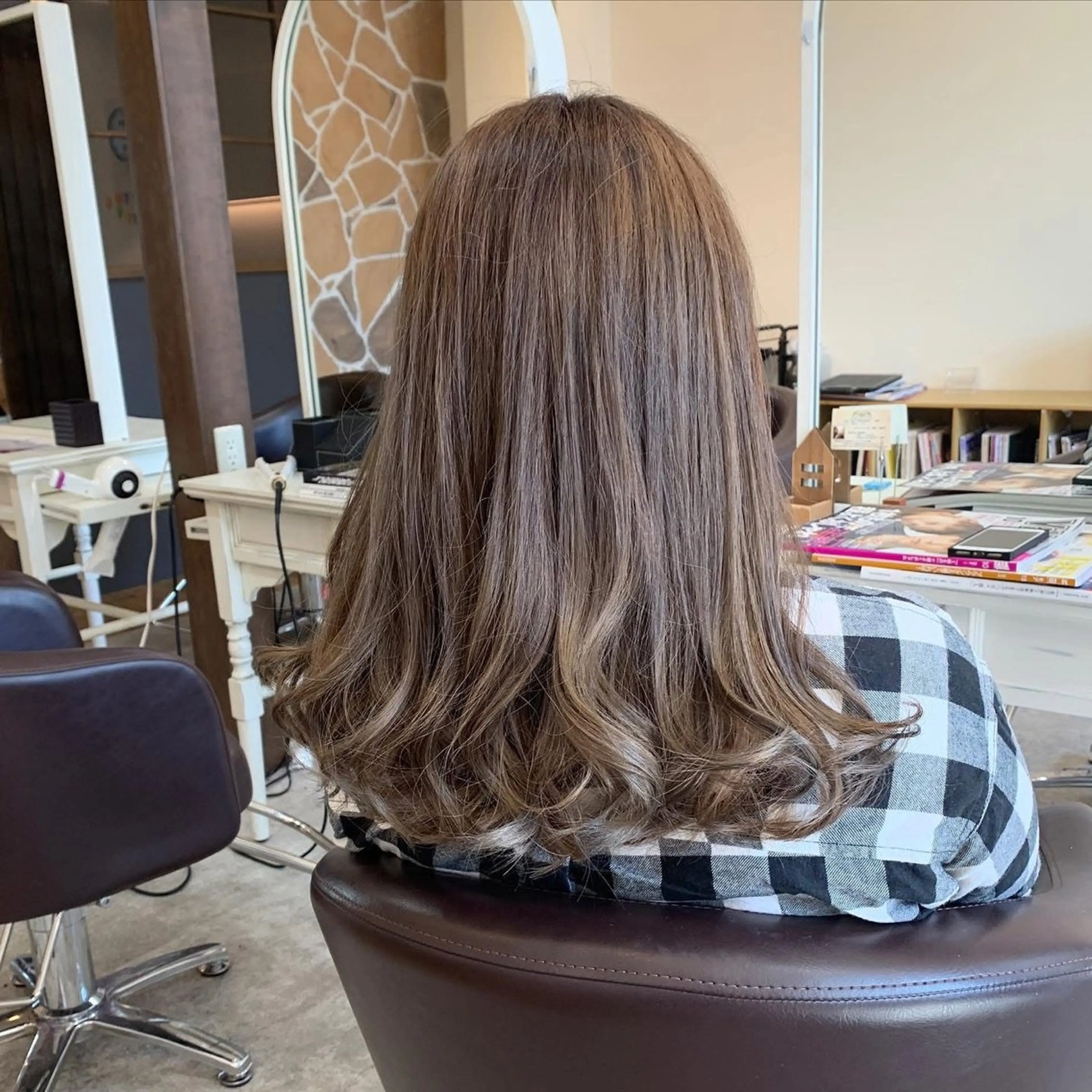 ブリーチなしダブルカラーキャンペーン💕ブリーチなしダブルカラーで叶う柔らか質感外国人風ヘアカラー➡︎¥6,820🌈✨の写真