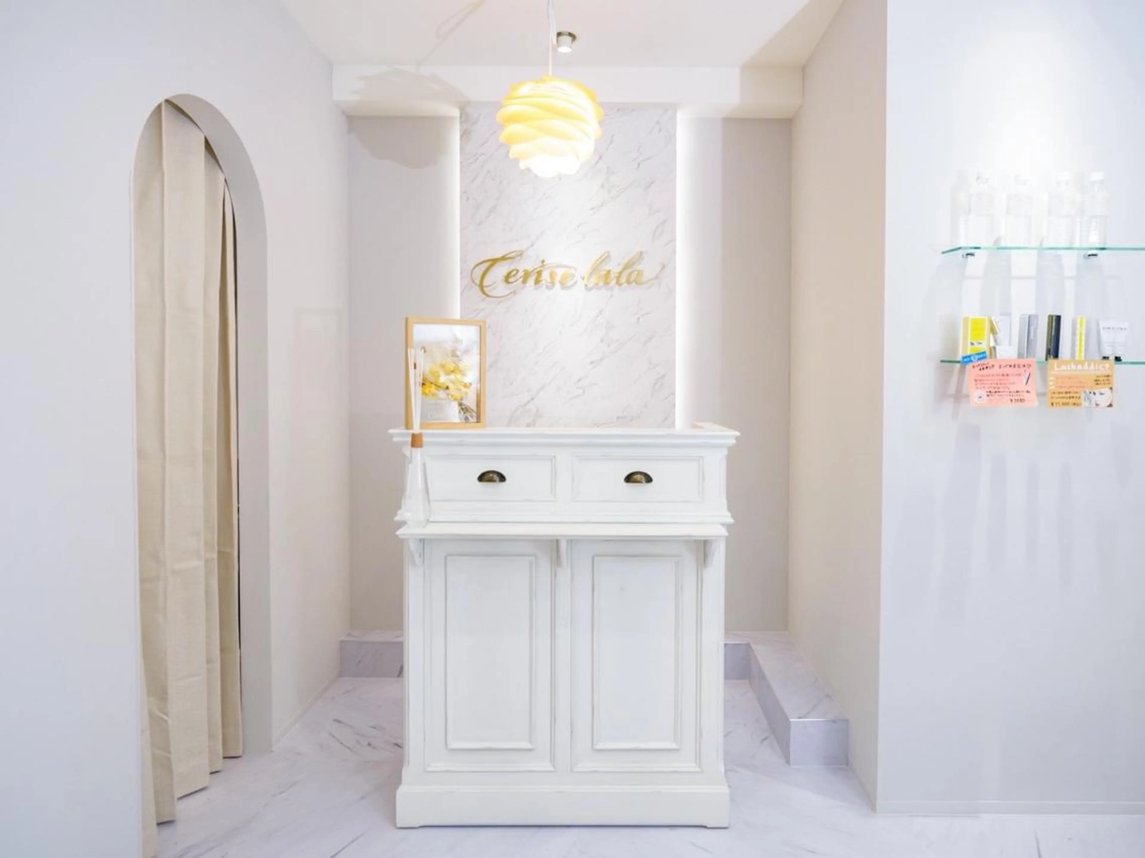 脱毛×アイラッシュCeriseLaLa所属・まつげ＆アイブロウ スリーズララ🍒のマツエク・マツパデザイン