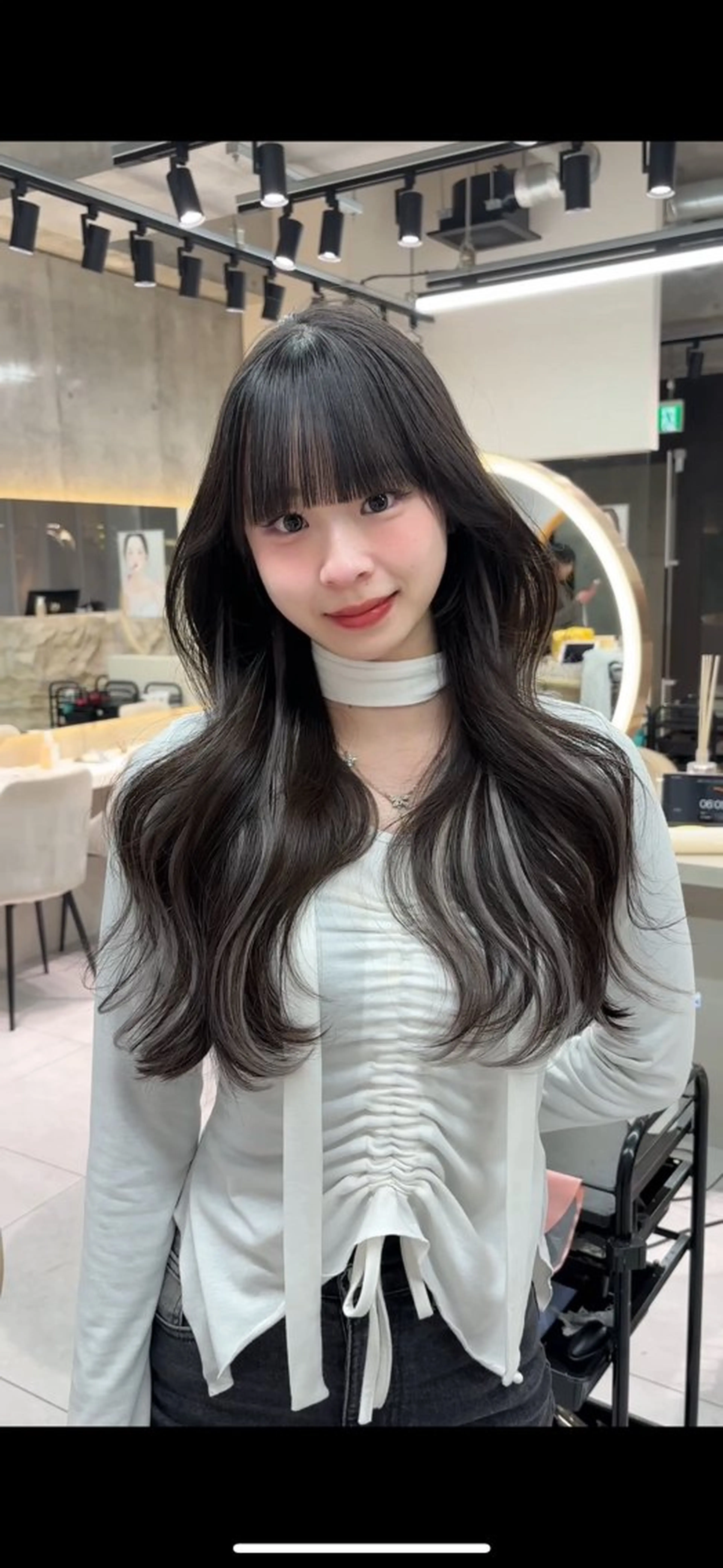 ロング MOMOHA/ 🍑レイヤーカットのヘアスタイル