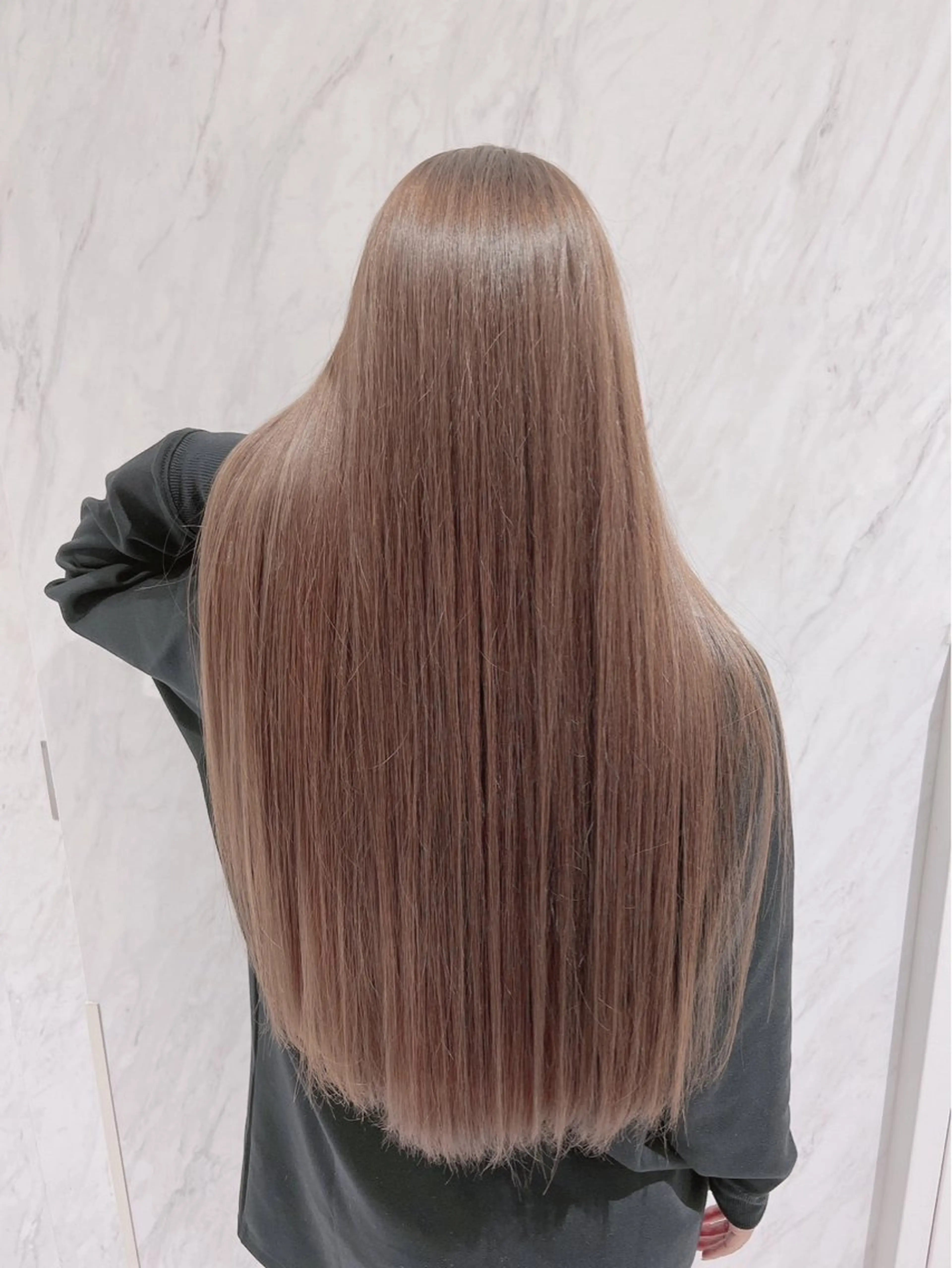 ロング せしるん 韓国風のヘアスタイル