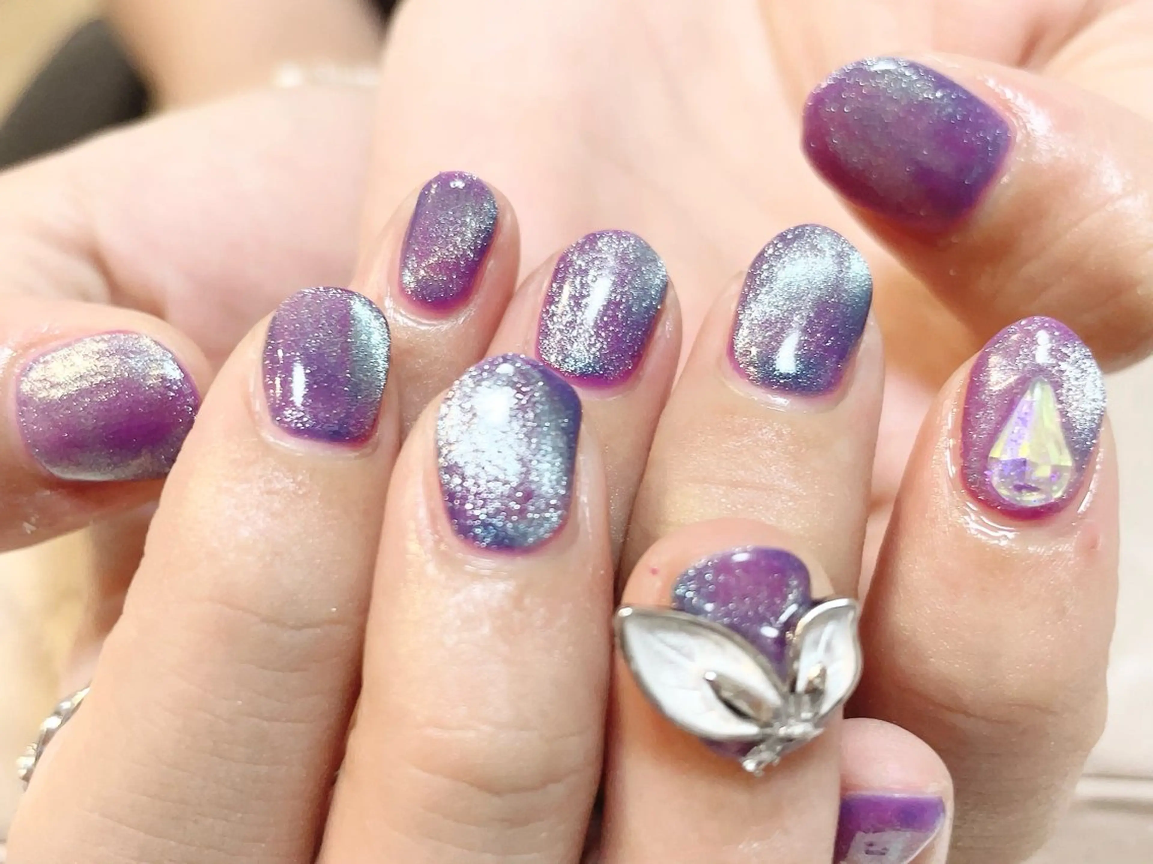 ネイル manis .のネイルデザイン