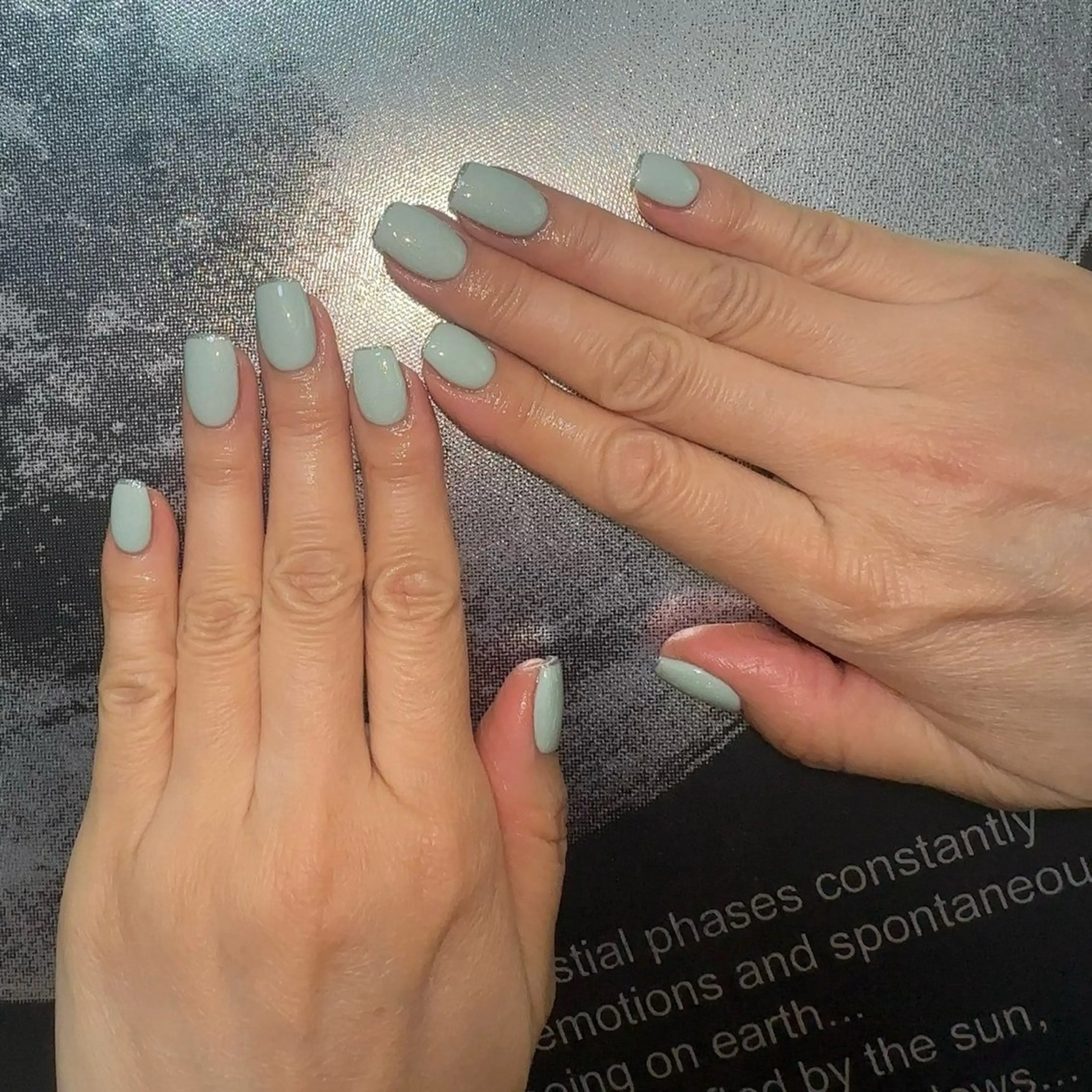 ハンド ワンカラー (オフあり)の写真