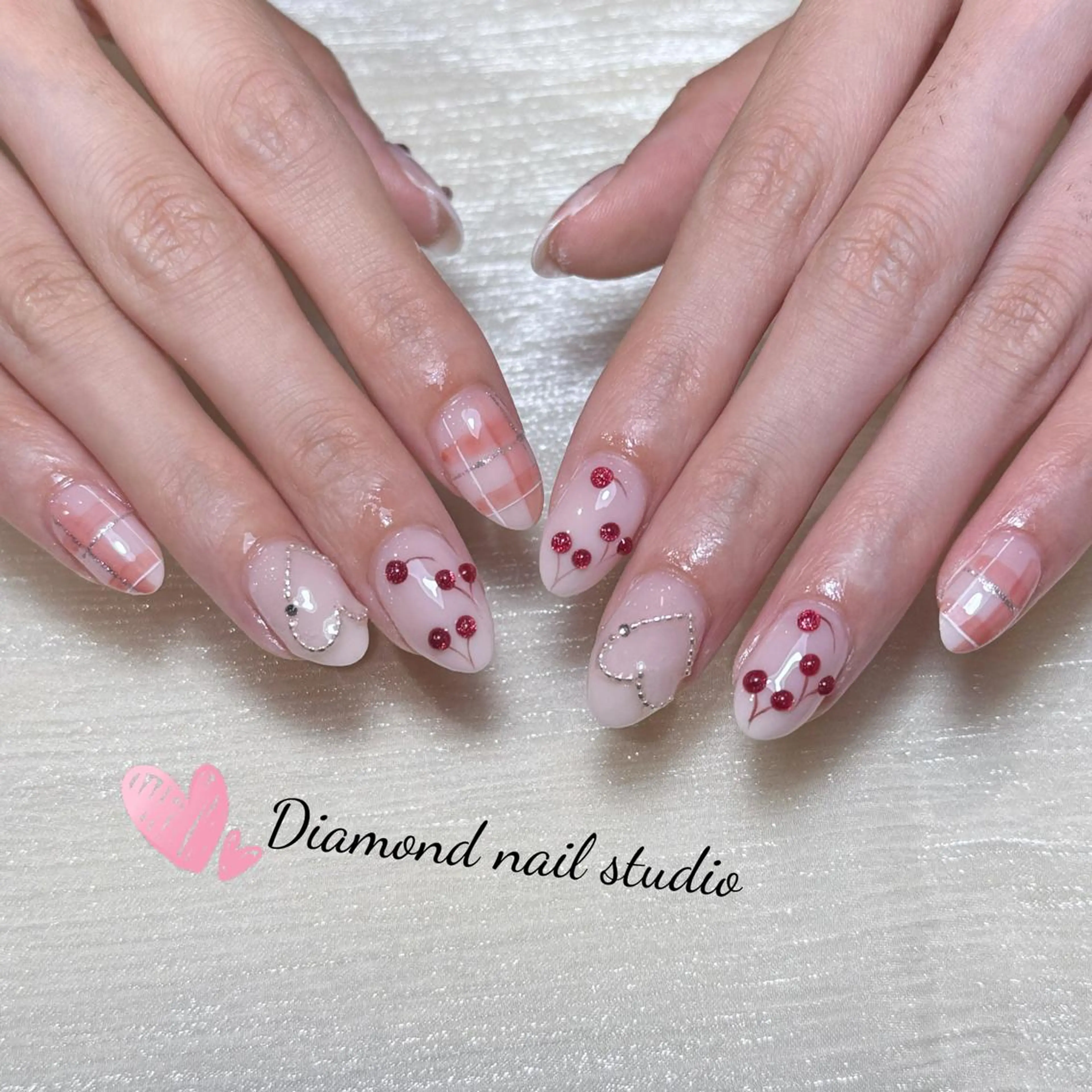 ネイル アートネイル オーロラネイル ガーリー キラキラネイル マグネットネイル ハンドネイル DIAMOND 💅のネイルデザイン