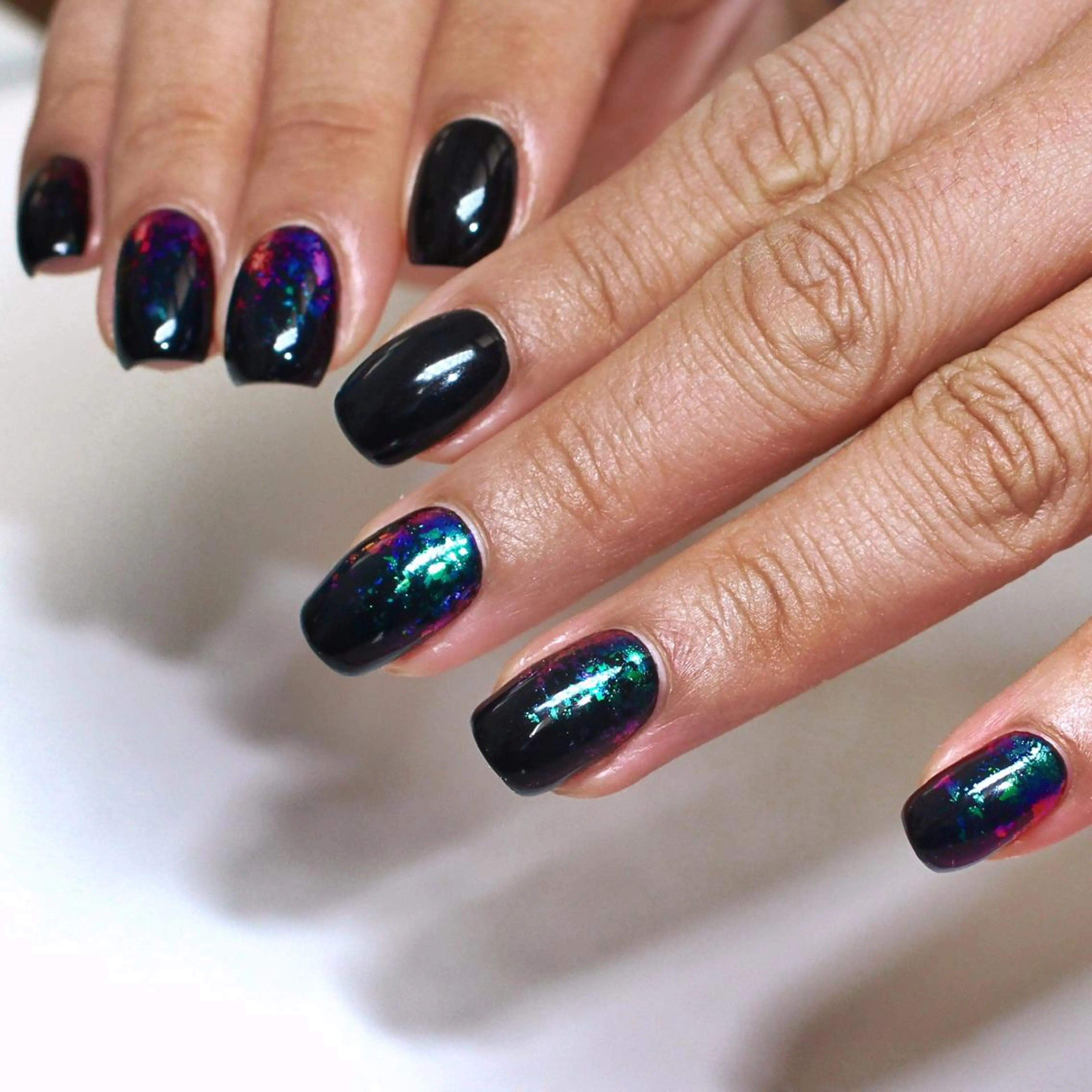 ミディアム ネイル Baku Nailsのネイルデザイン