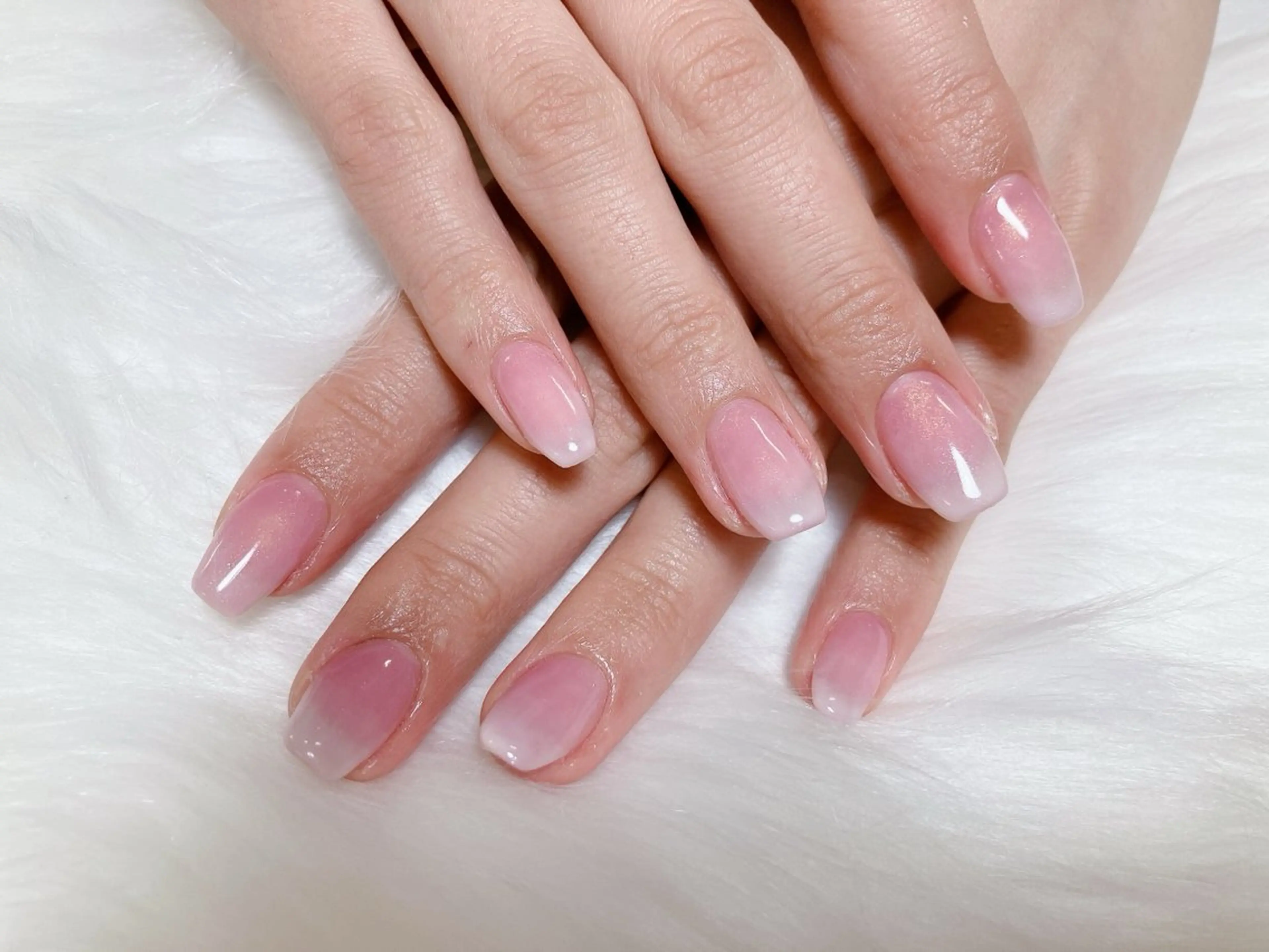 ネイル 綱島 佳恵のネイルデザイン