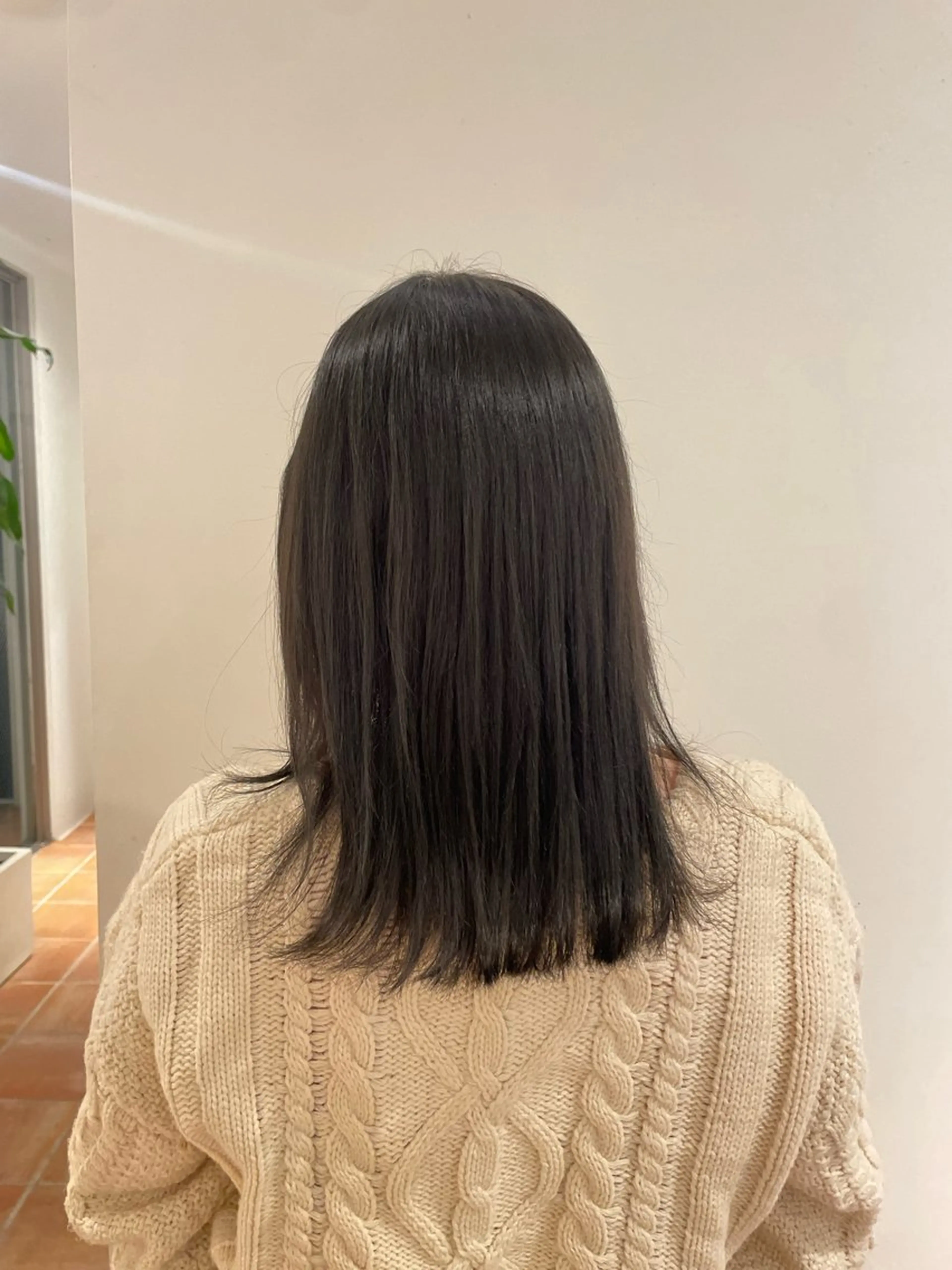 ミディアム ホリグチ ルナのヘアスタイル