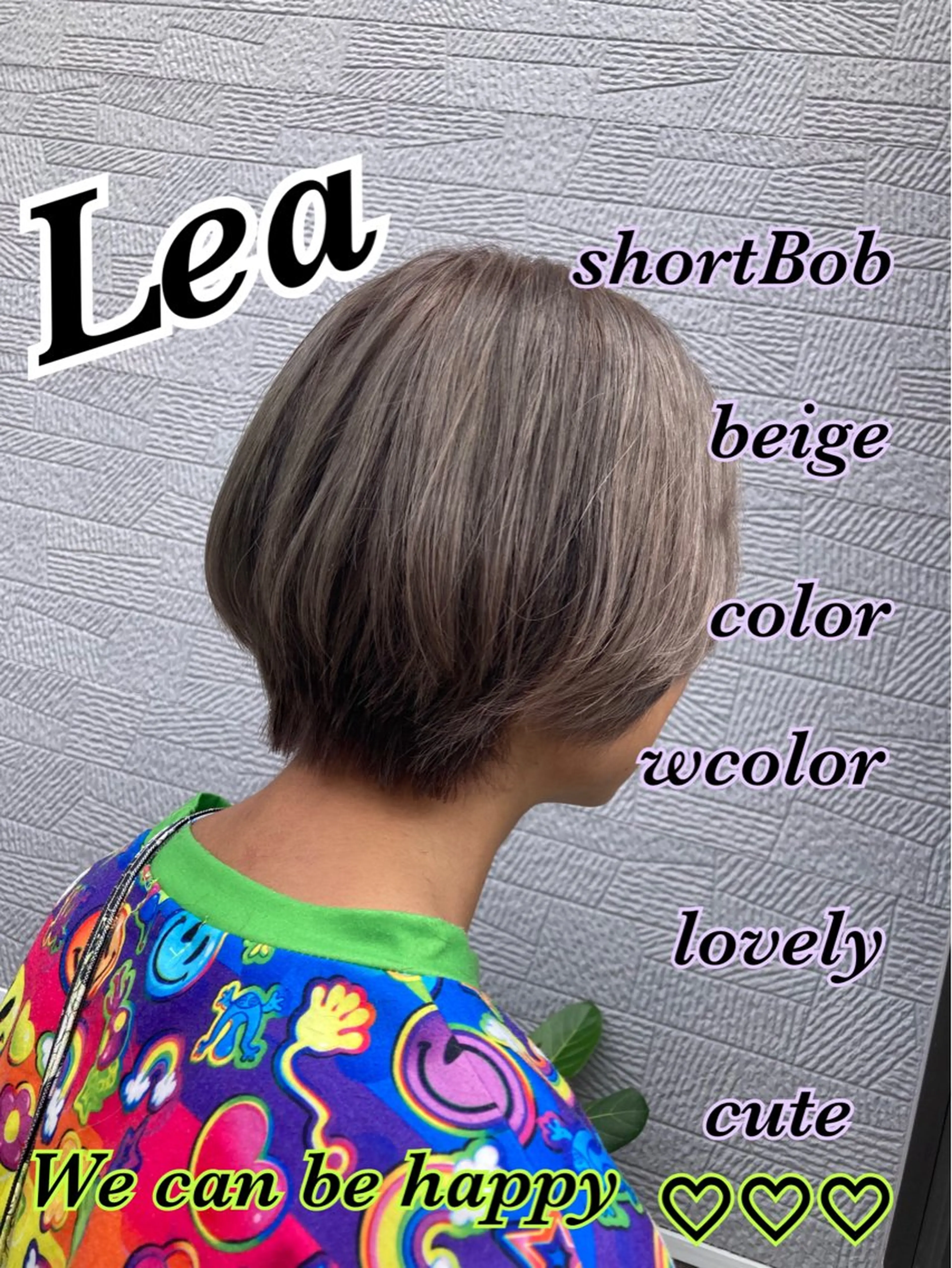 ショート カラー ダブルカラー Hair room Leaのヘアスタイル