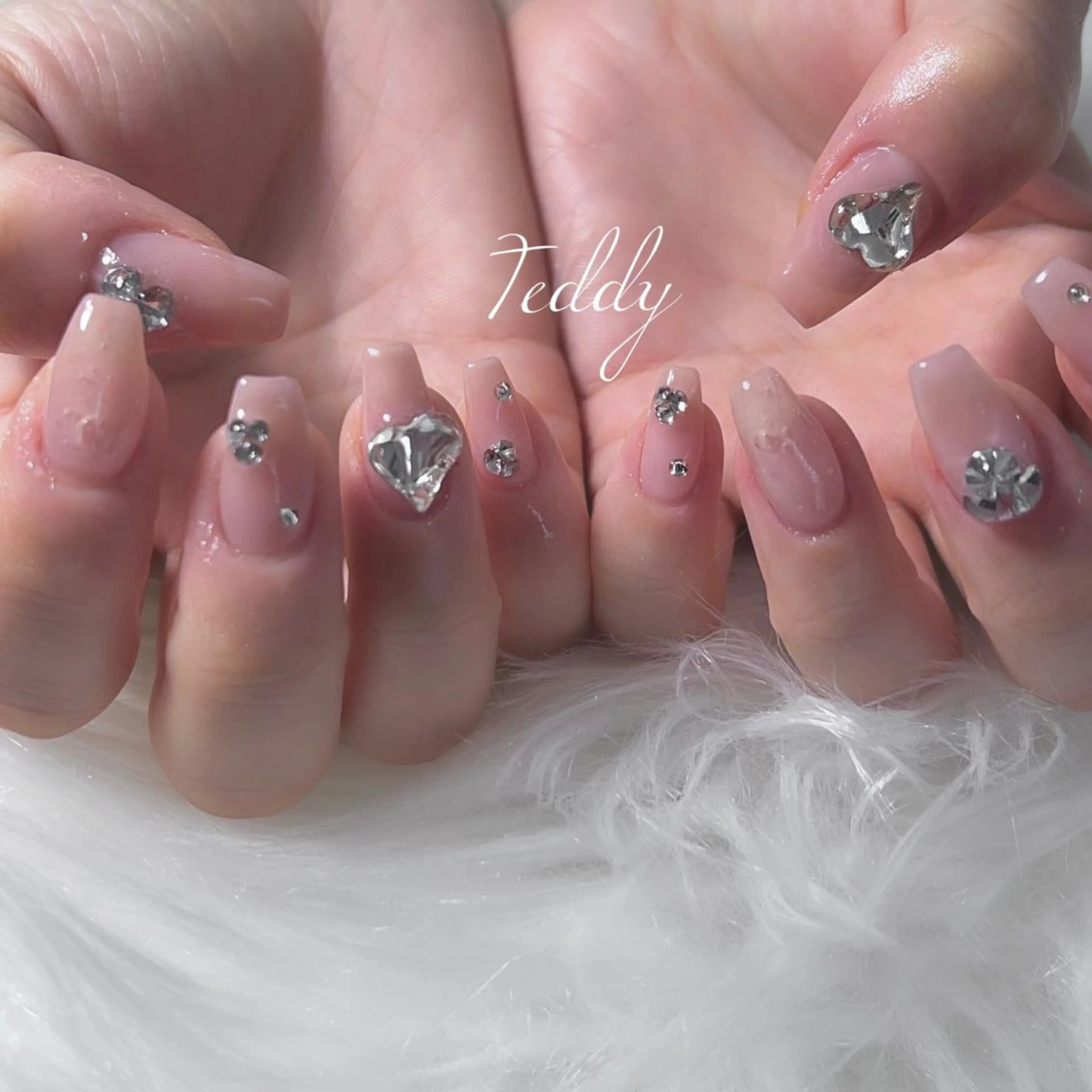 ネイル ハンドネイル ERINA ♥のネイルデザイン