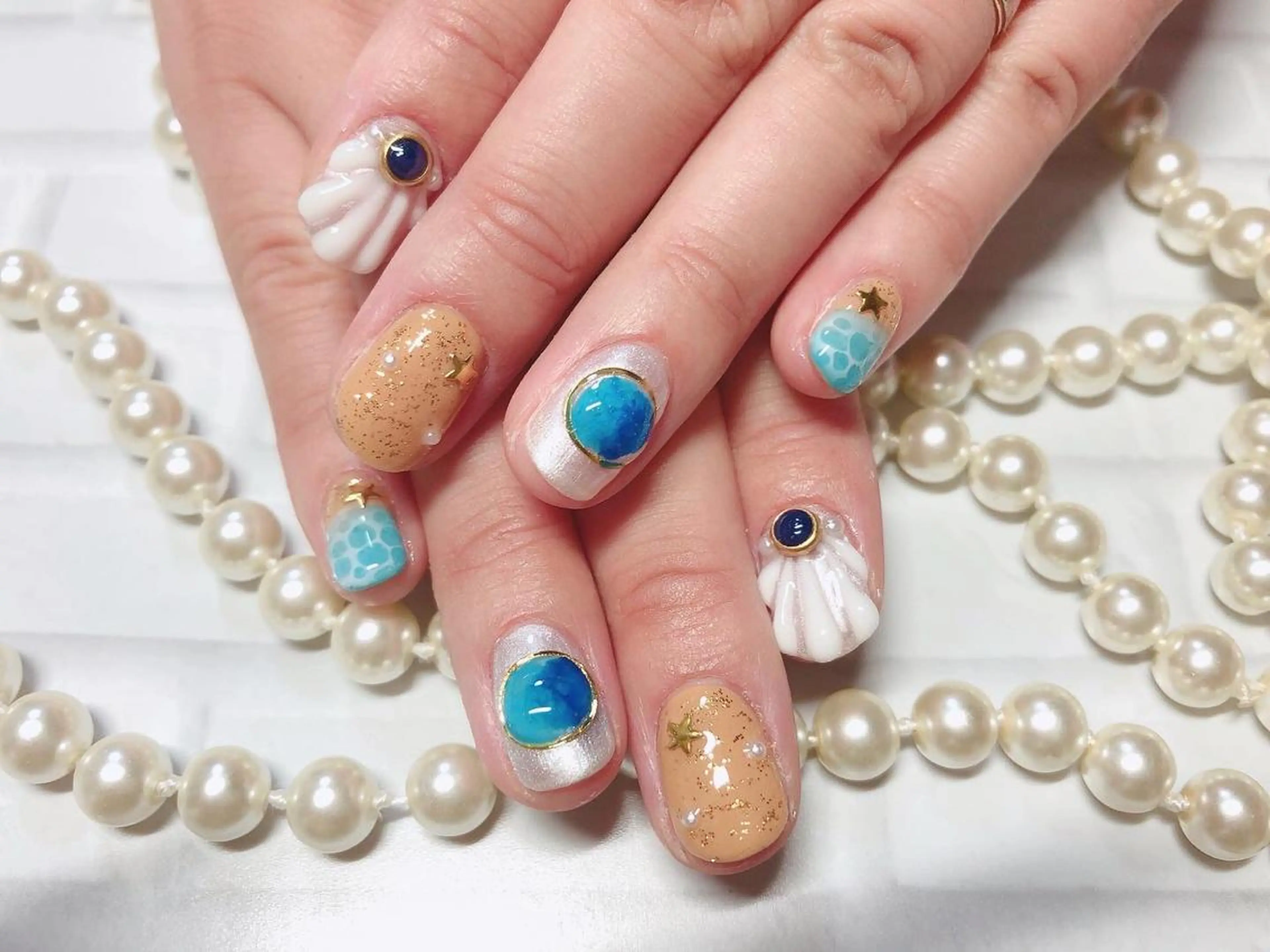 ネイル ハンドネイル ハンドケア ネイルサロン HARRYS所属・ネイル･脱毛サロン HARRYSのエステ・リラクイメージ