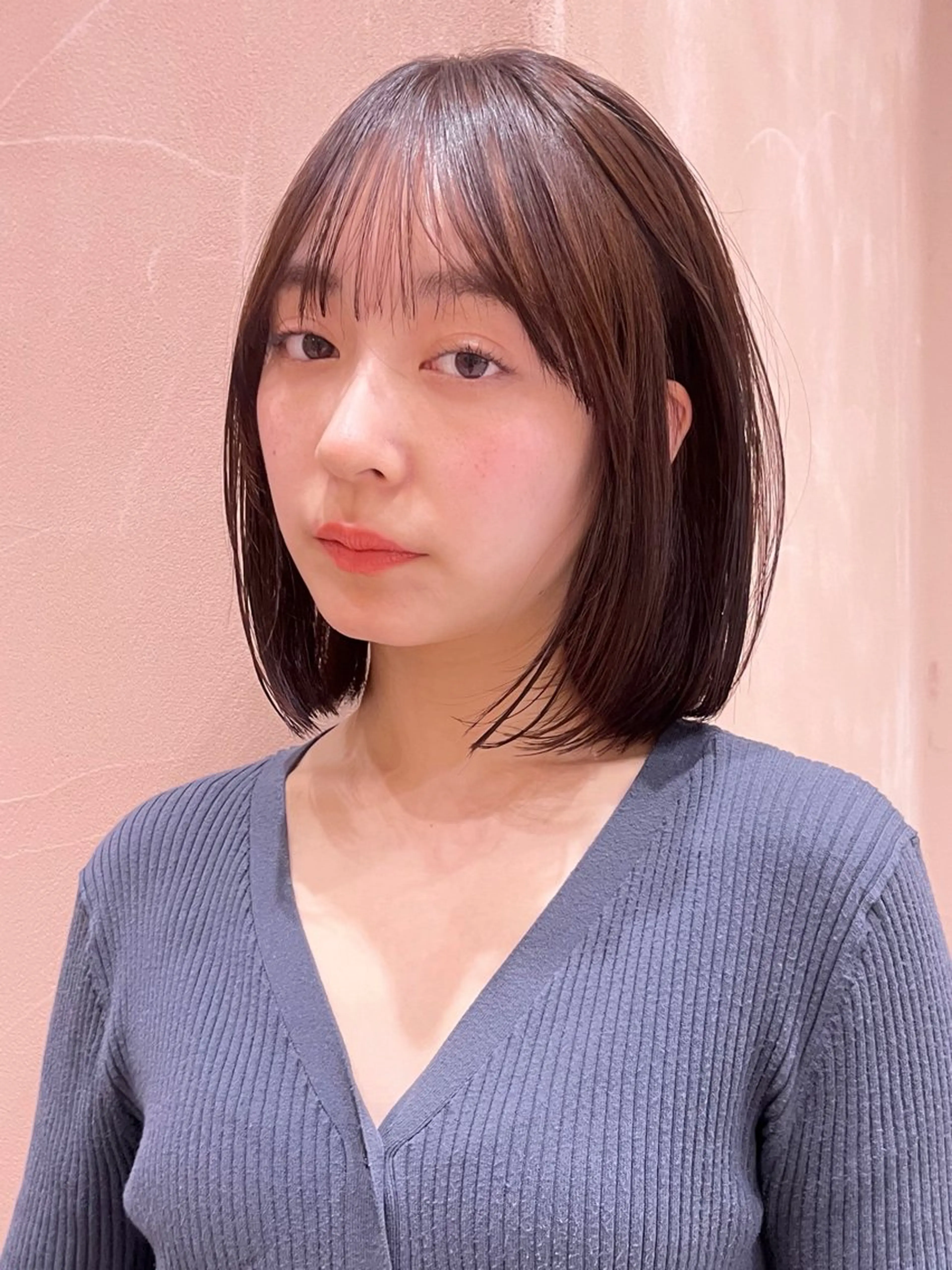 ミディアム 阿久津真衣 似合わせカットのヘアスタイル