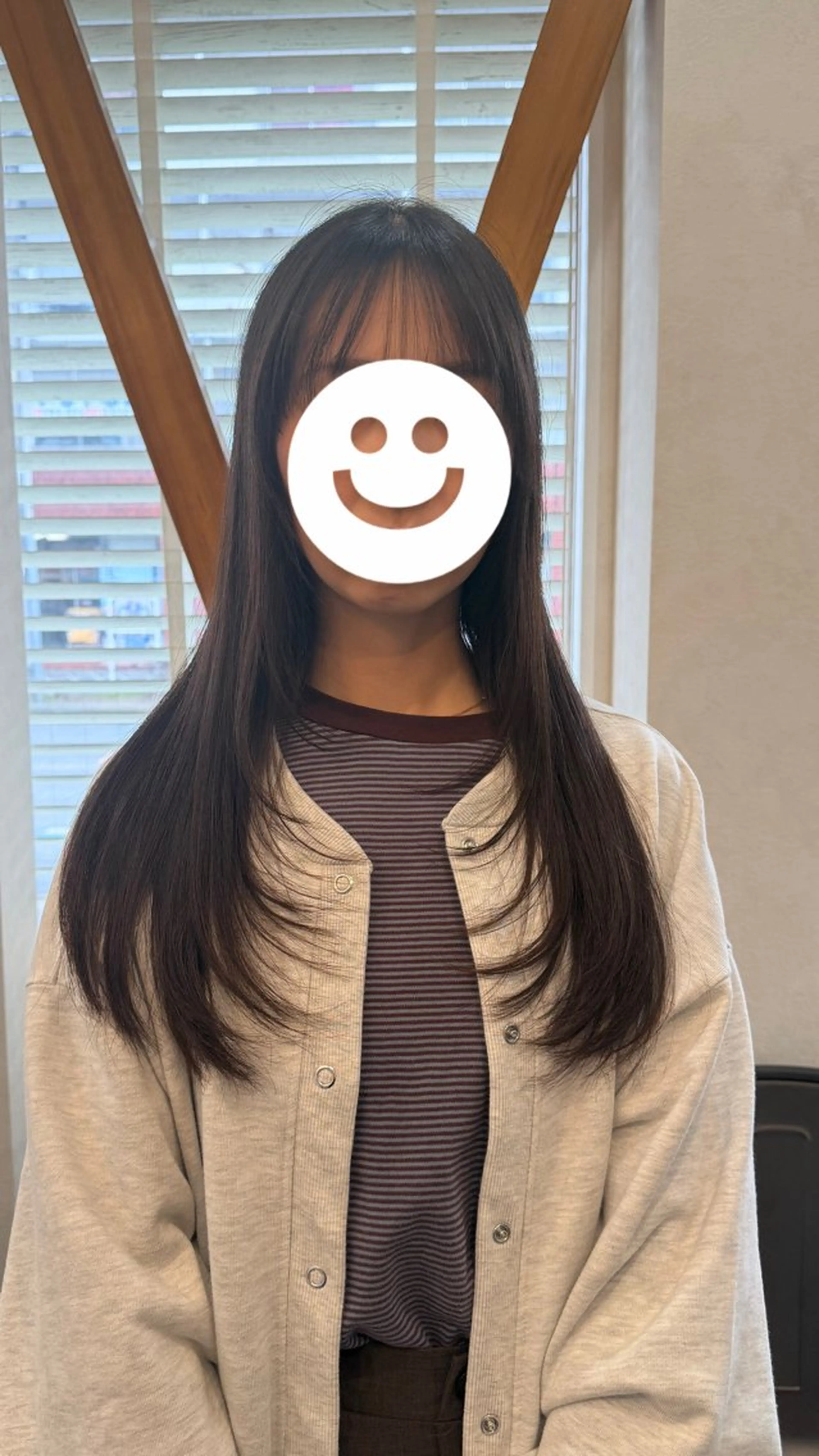ロング カット 松本 羅華のヘアスタイル