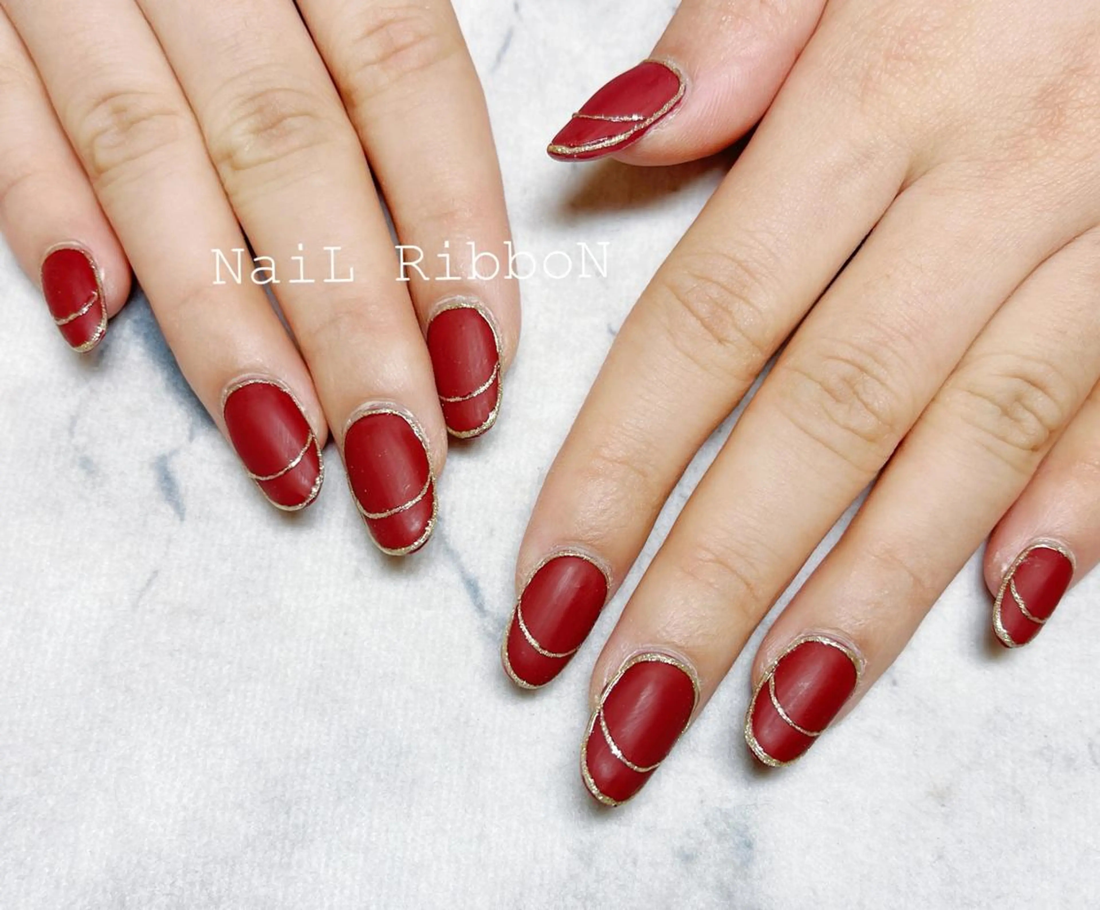 ネイル ネイルリボン 伊藤のネイルデザイン