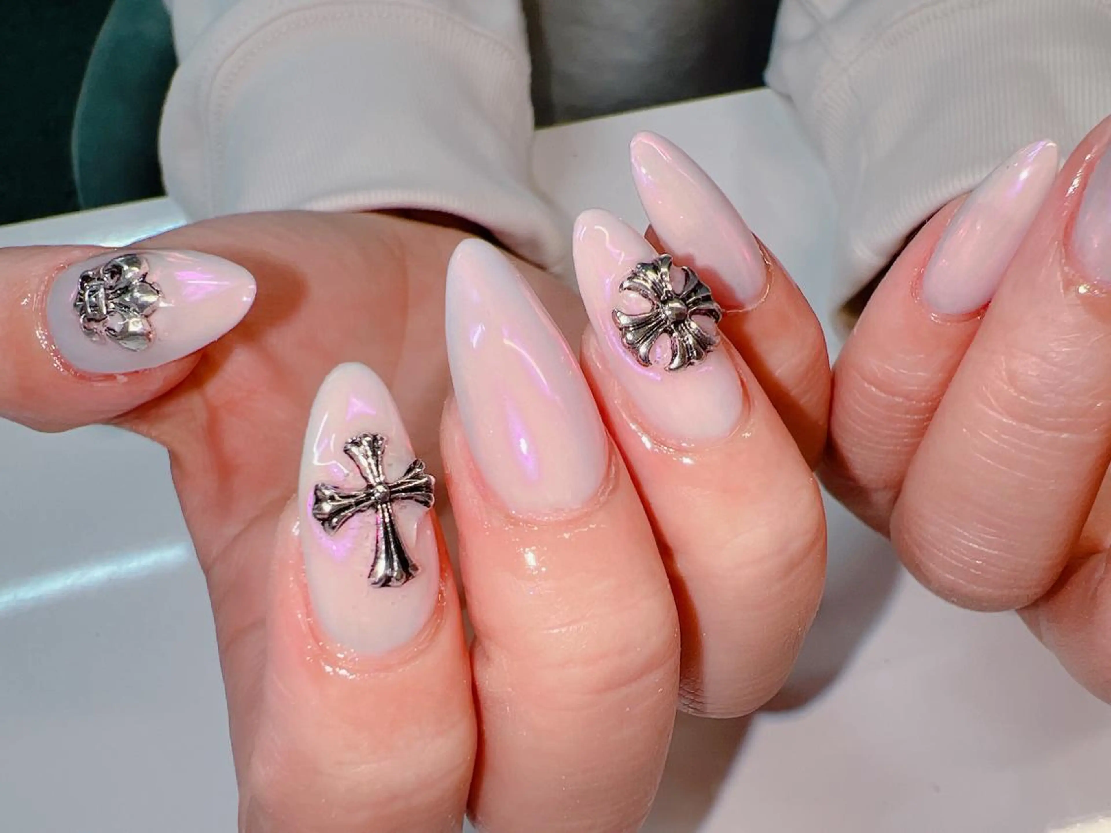 ネイル ハンドネイル Nail Salon L'arc所属・💊大阪/心斎橋 moni🧠のネイルデザイン