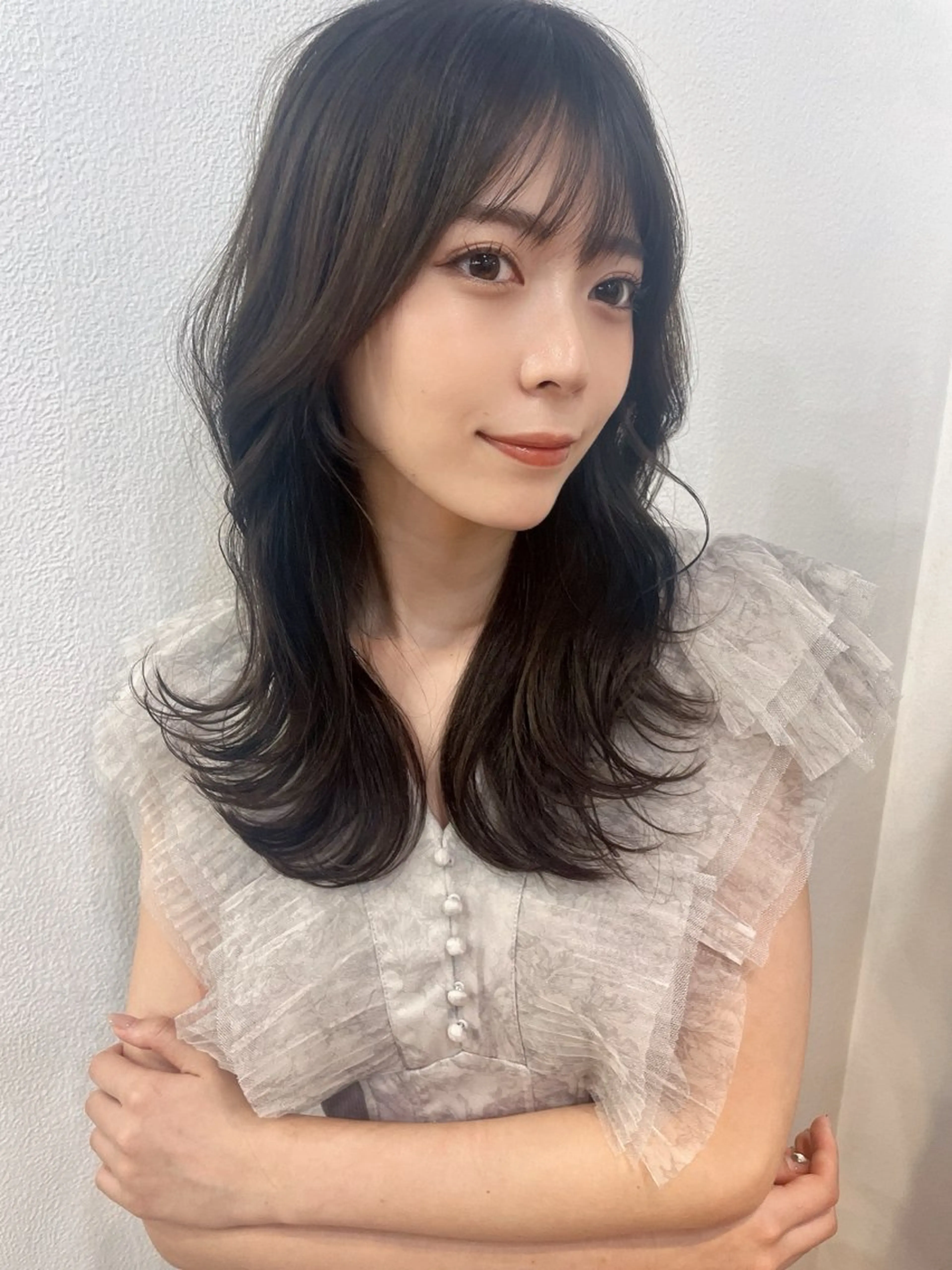 セミロング レイヤーカット カット ヘアカラー トリートメント レイヤーカット 中屋光貴のヘアスタイル