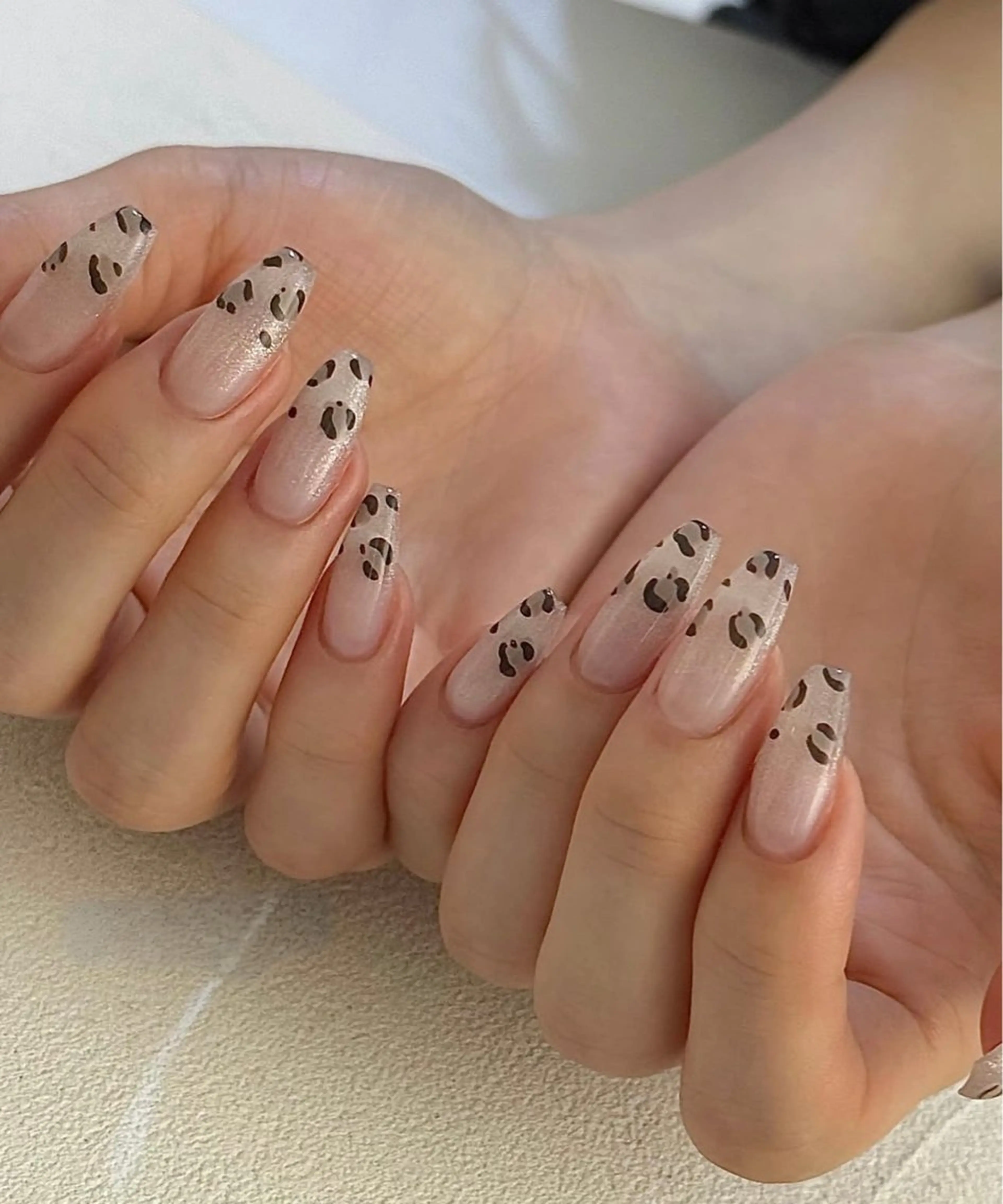 ネイル フレンチネイル グラデーション 韓国ネイル マグネットネイル ミラーネイル ハンドネイル yurinail所属・yuri nail 高田馬場のネイルデザイン