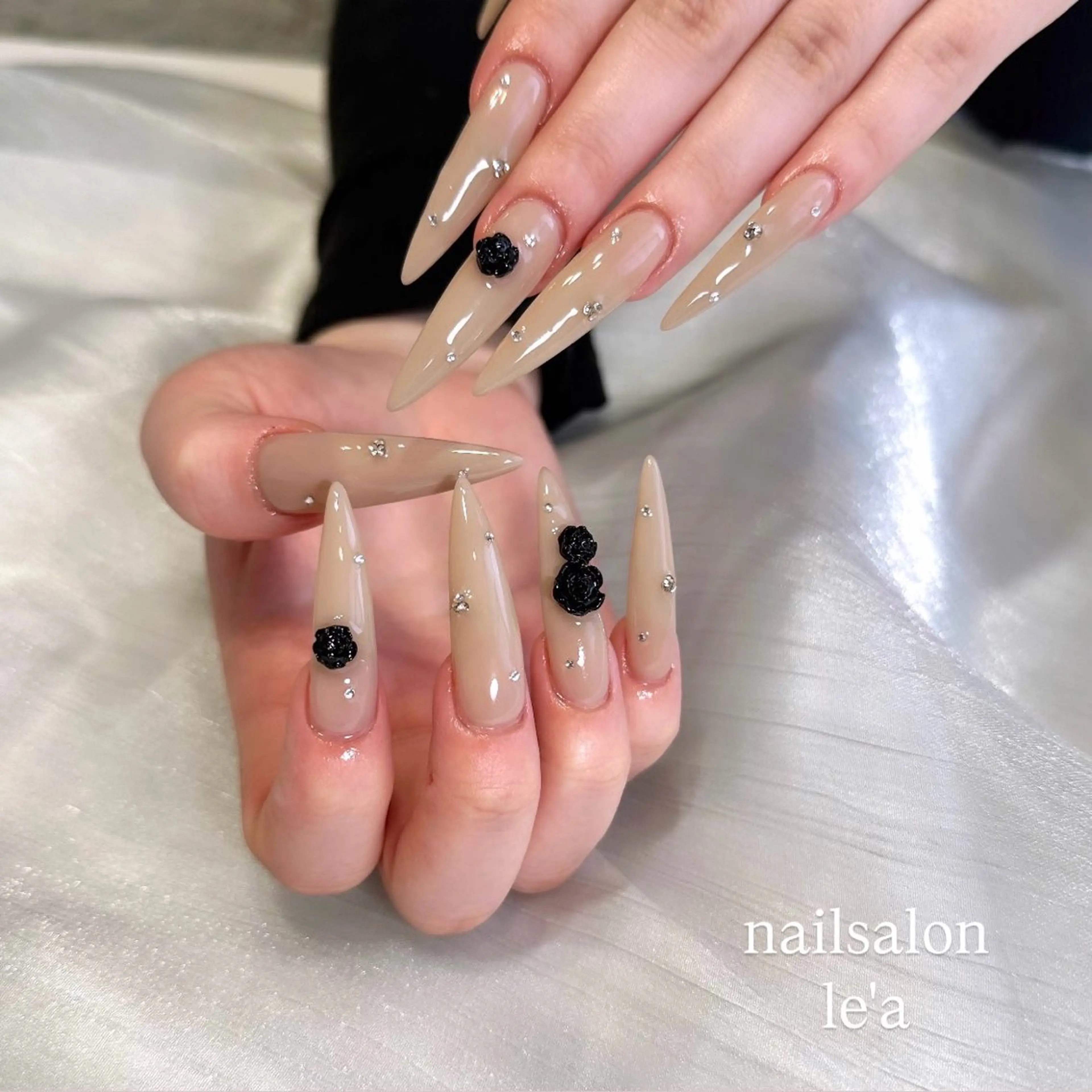 ネイル ハンドネイル nailsalon le'aのネイルデザイン