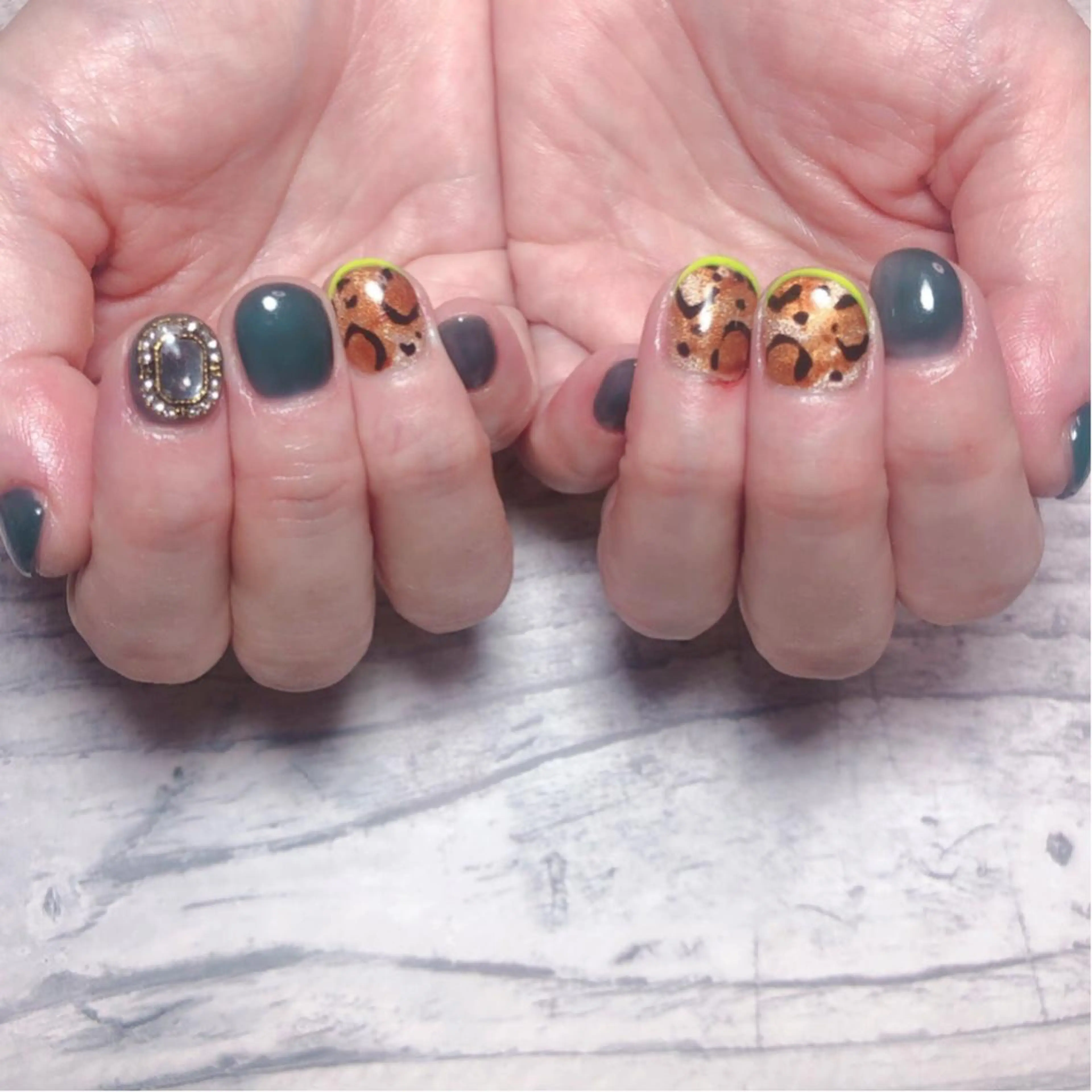 ネイル 個室ネイルサロンDolly  Girl〜ドーリーガール〜所属・DollyGirl KYOKOのネイルデザイン