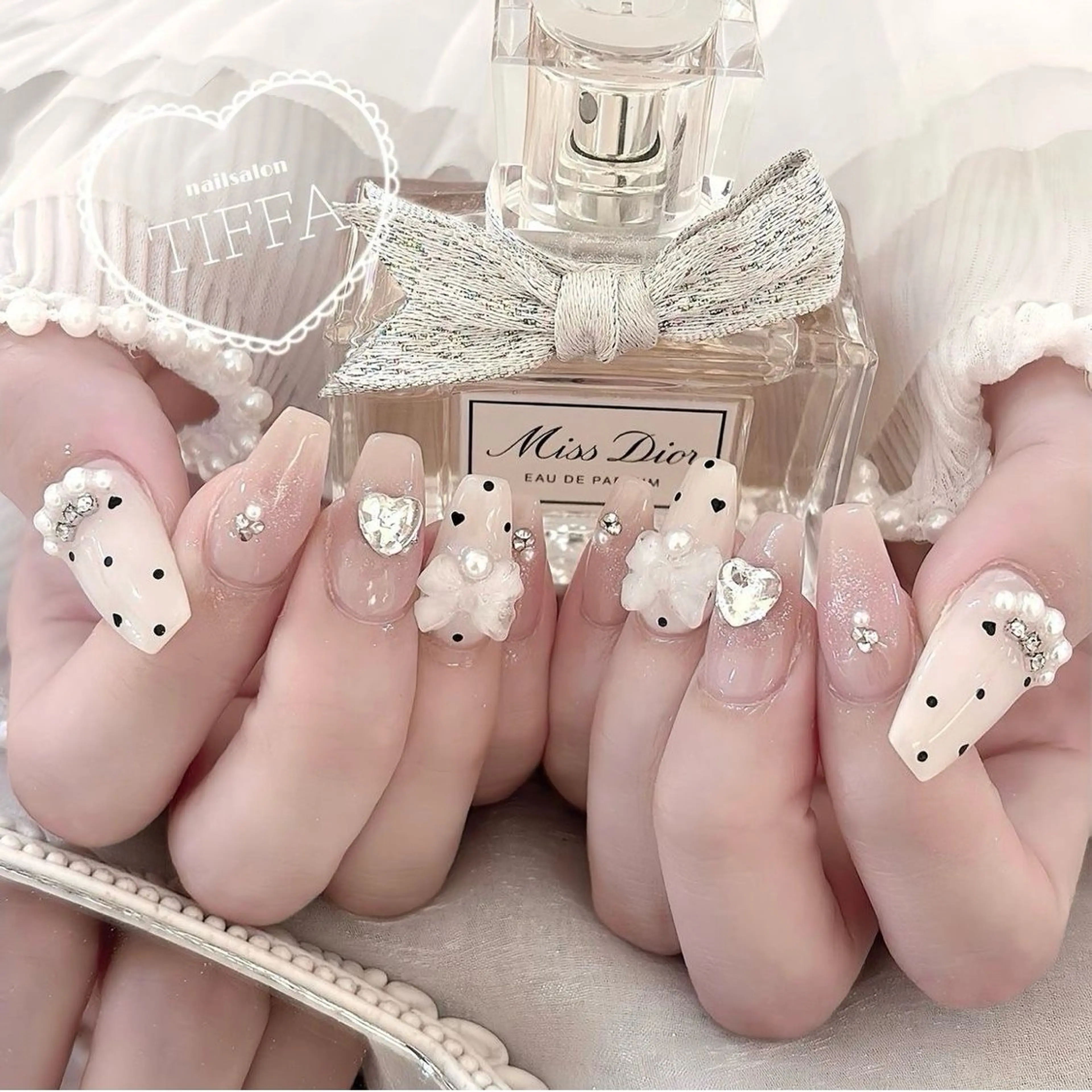 ネイル ハンドネイル Taeyeon ANA.CHUOのネイルデザイン