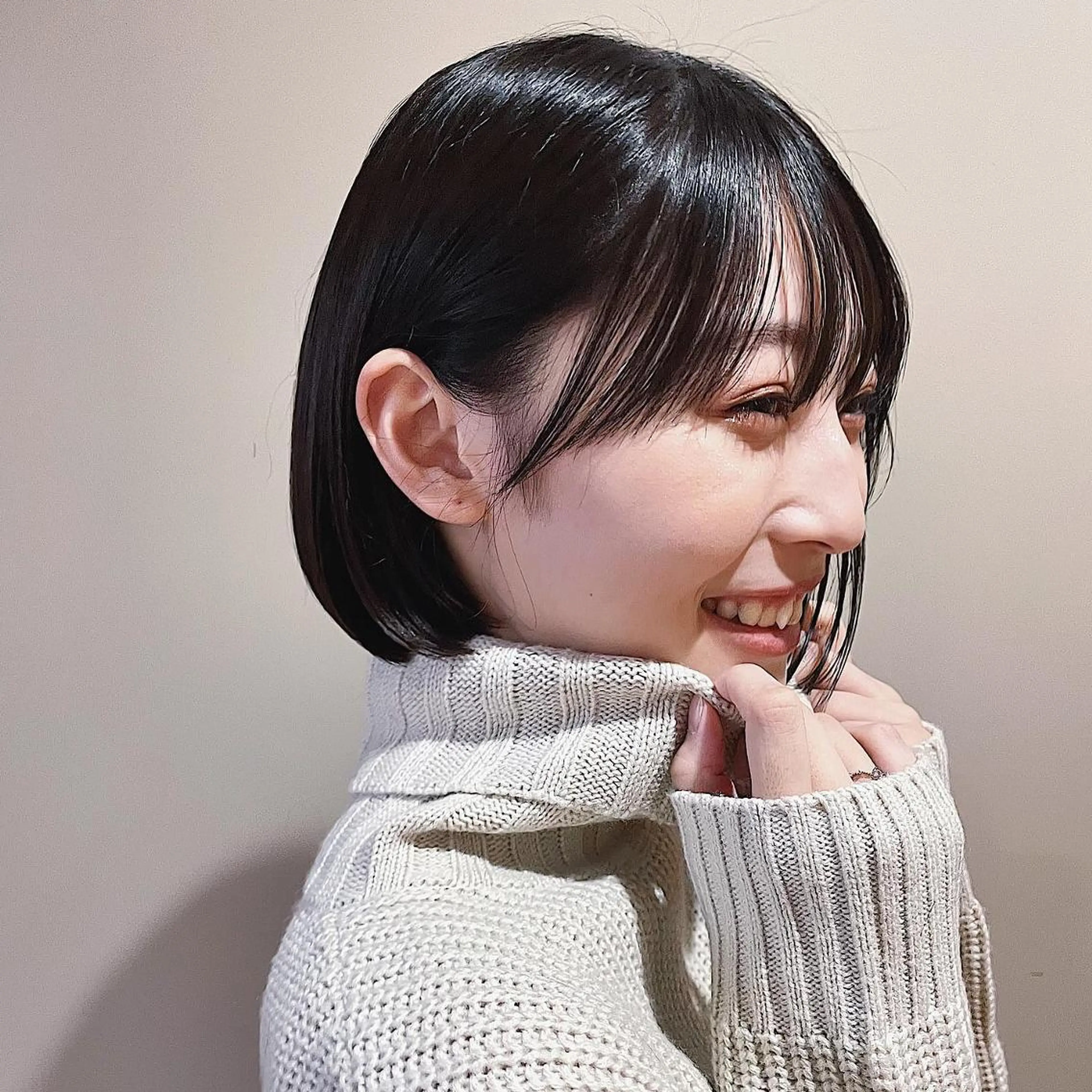 ミディアム Maria Satoのヘアスタイル