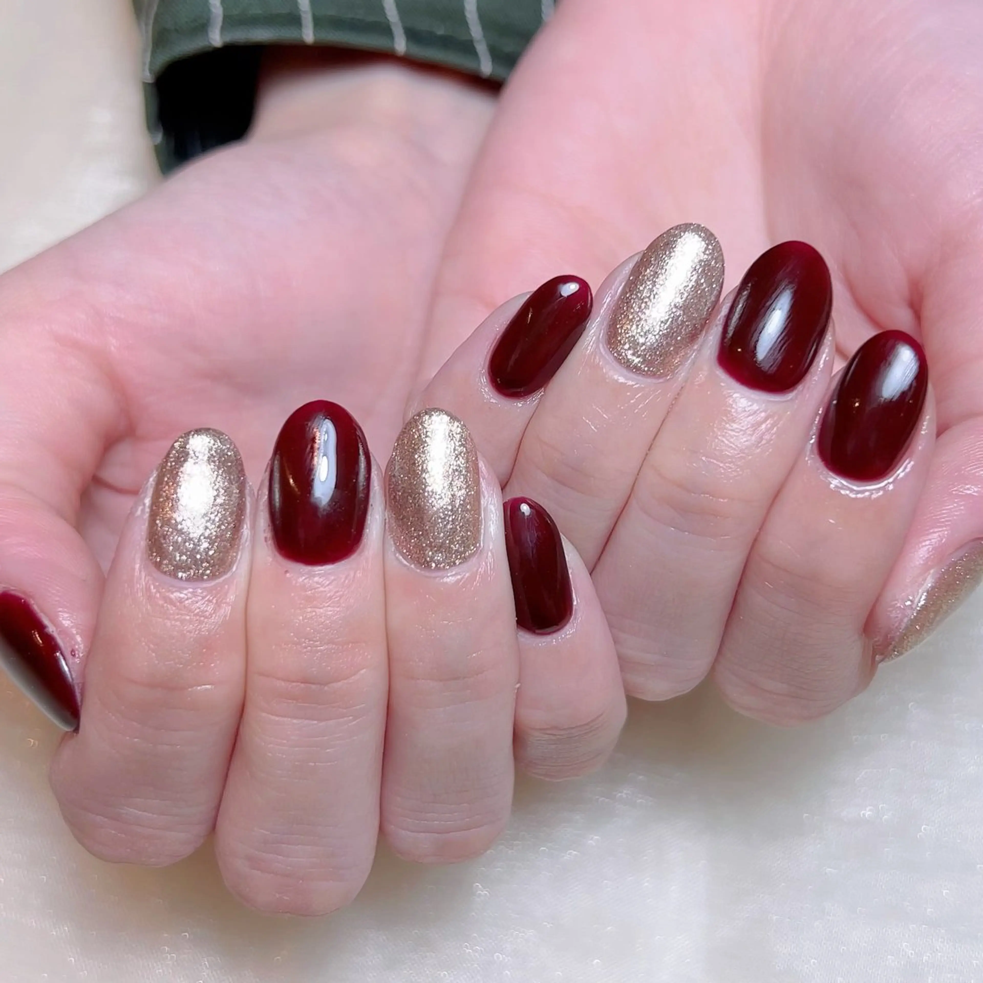 メンズ ネイル メンズ韓国風 アートネイル オーロラネイル ガーリー キラキラネイル ハンドネイル Nail salon 木にいるのネイルデザイン