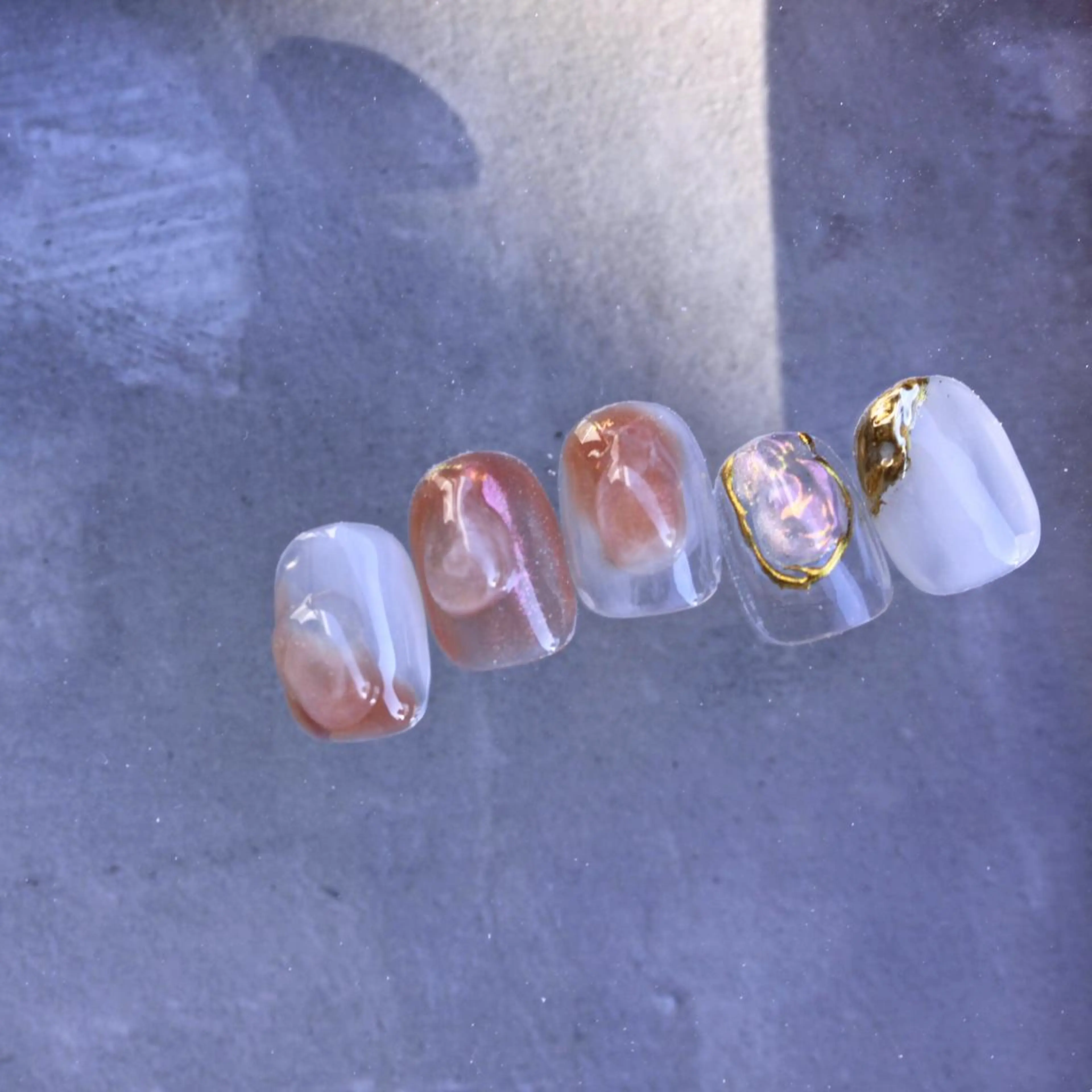 ネイル 氷ネイル・うるうるネイル ハンドネイル Elio所属・Elio 国泰寺のネイルデザイン