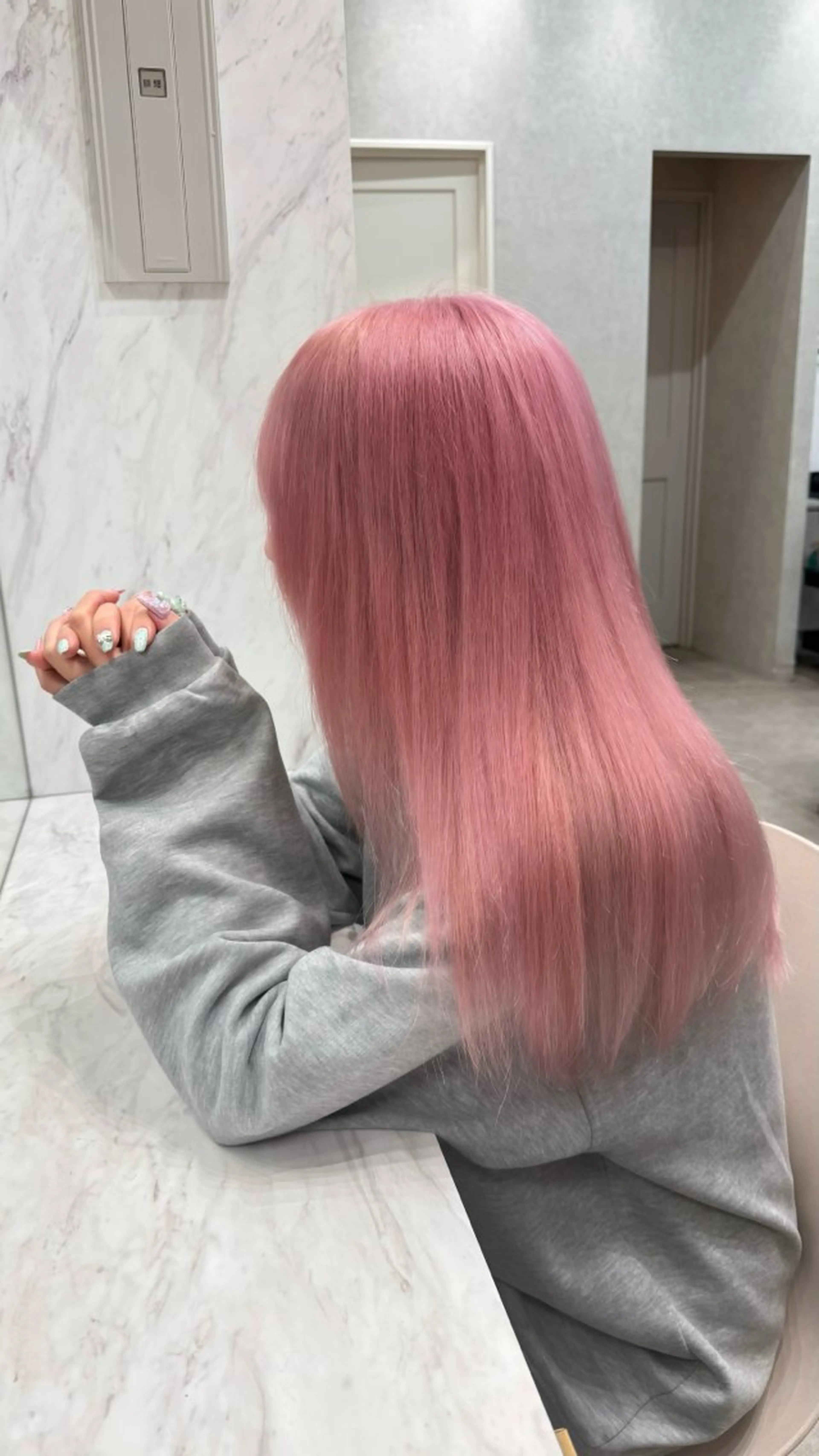 セミロング カラー ヘアカラー トリートメント ダブルカラー 韓国ヘアKYONのヘアスタイル