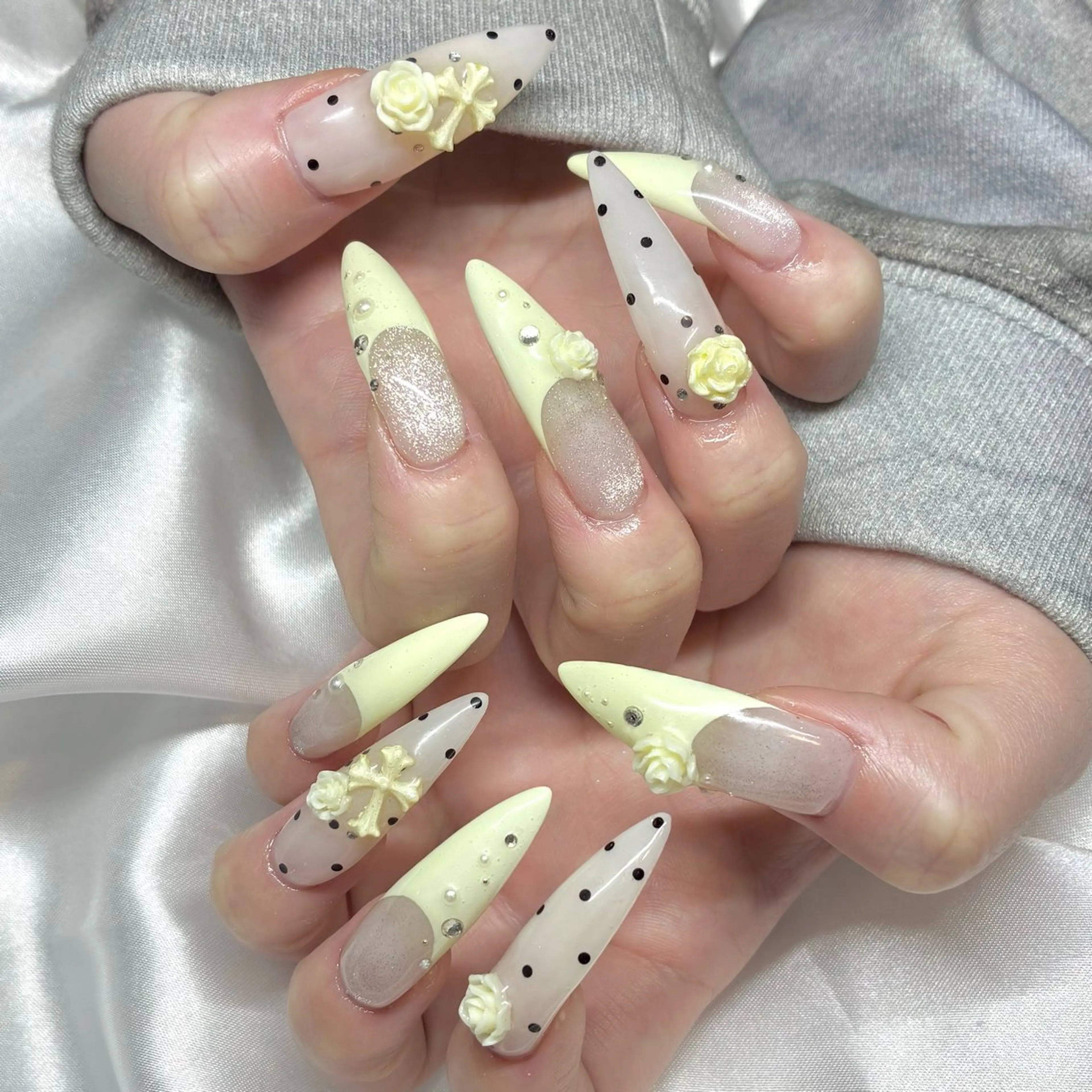 ネイル Nail ヌシん家 AKANEのネイルデザイン