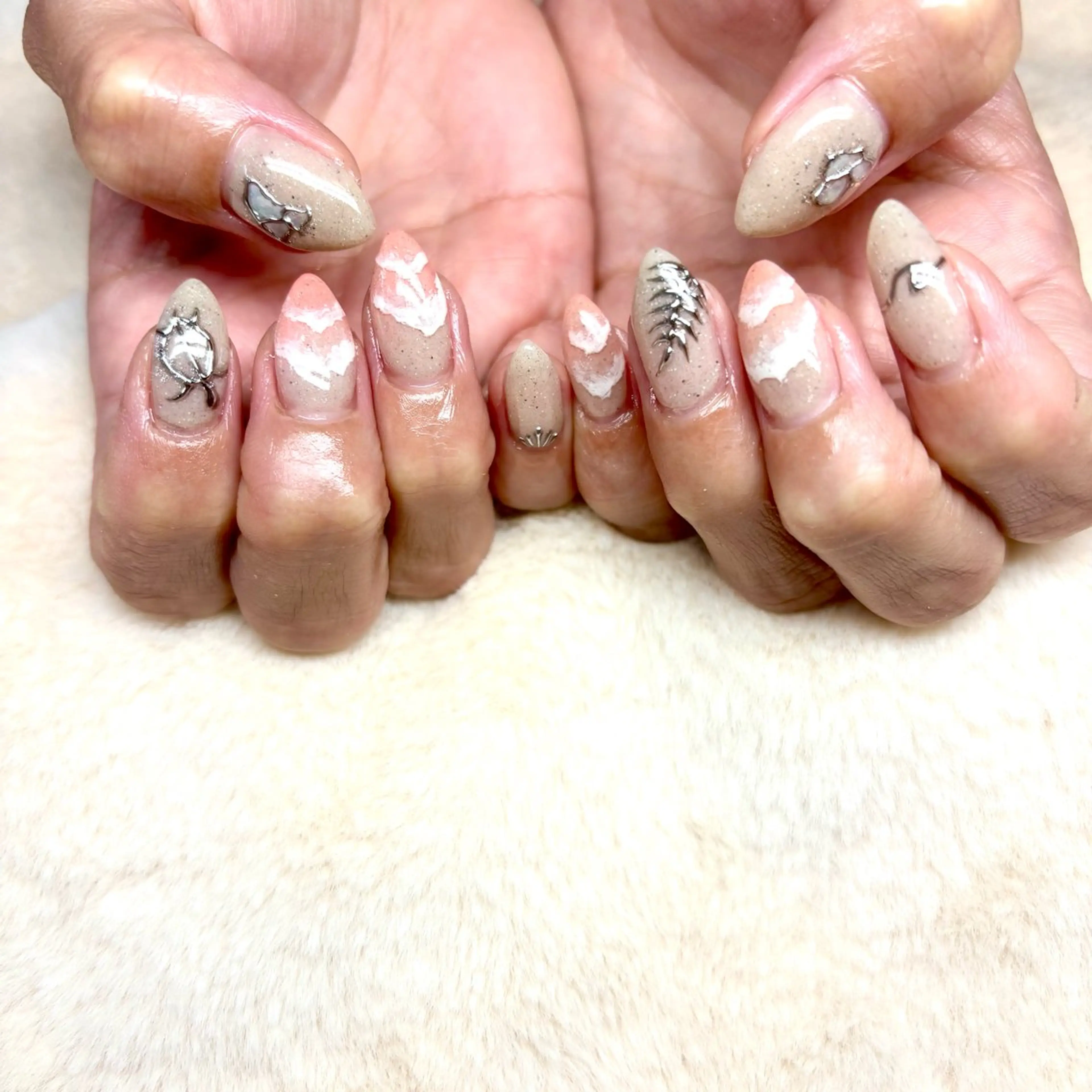 ネイル es nailのネイルデザイン