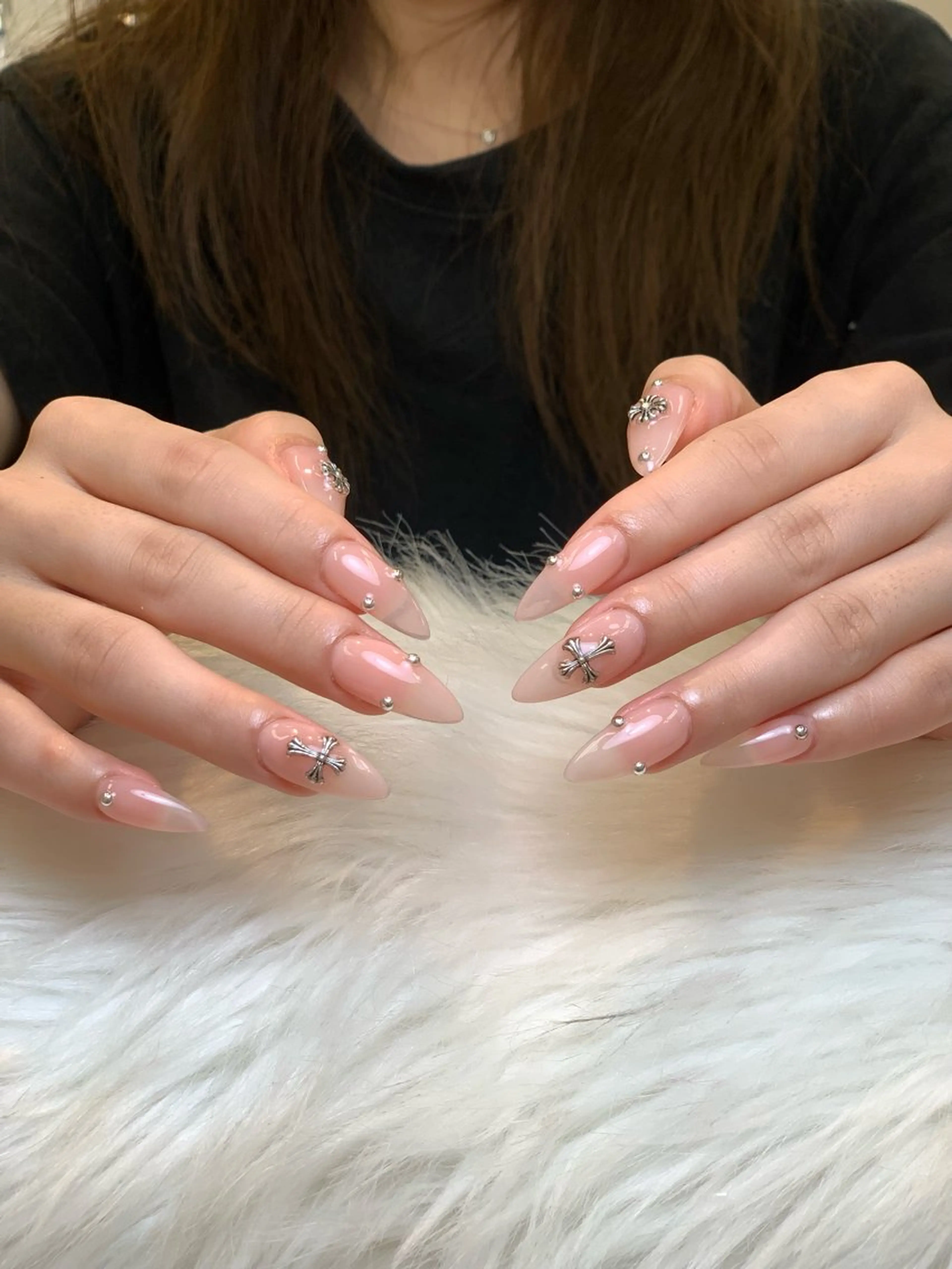 ネイル アートネイル 長さ出し ジェルネイル ニュアンスネイル ハンドネイル Cloudy Chan Nailのネイルデザイン