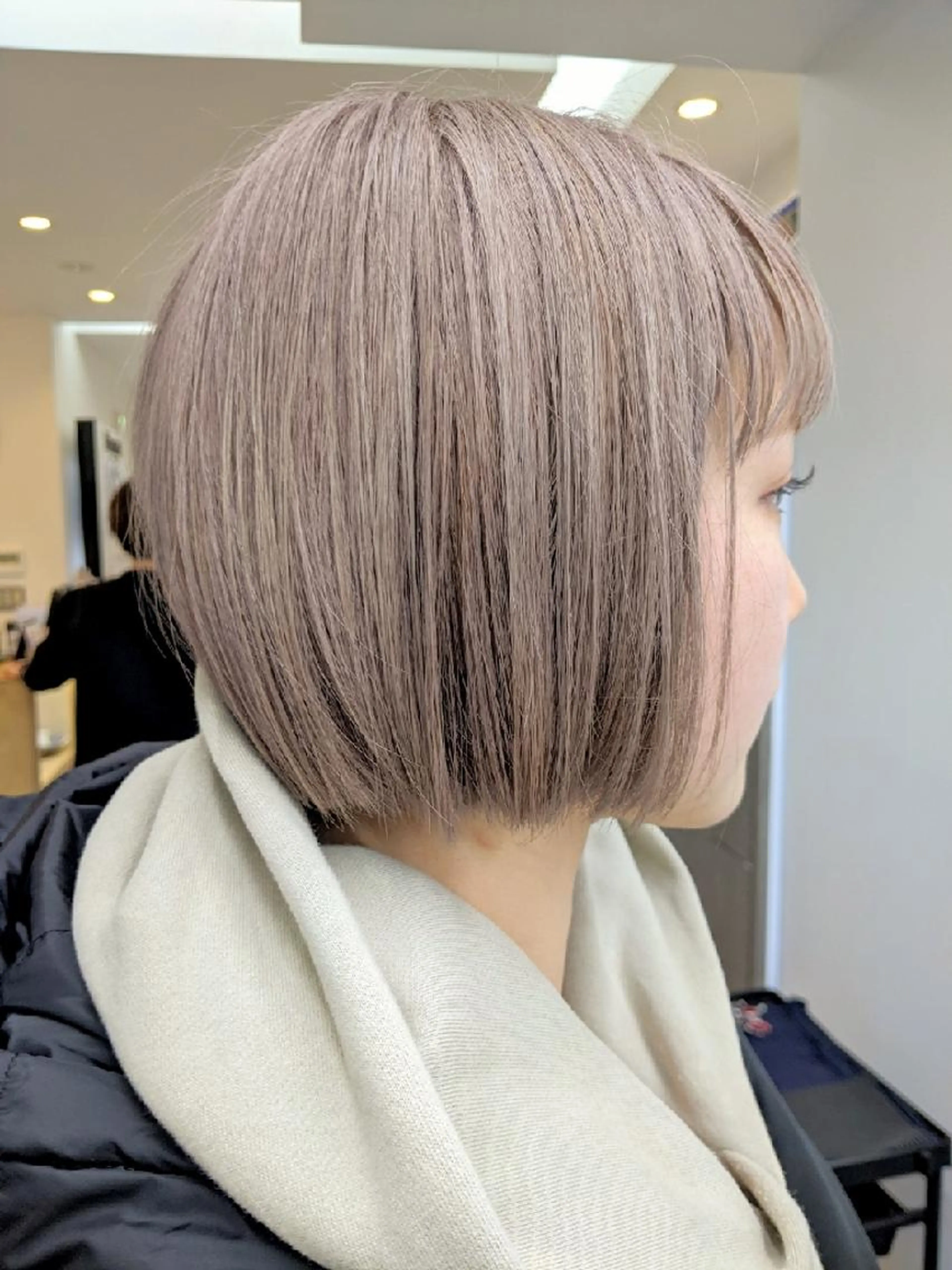 💛ケアブリ２回➕オンカラー➕カット➕トリートメント💛カット無、その他部分ブリーチの方もこちらから🆗の写真