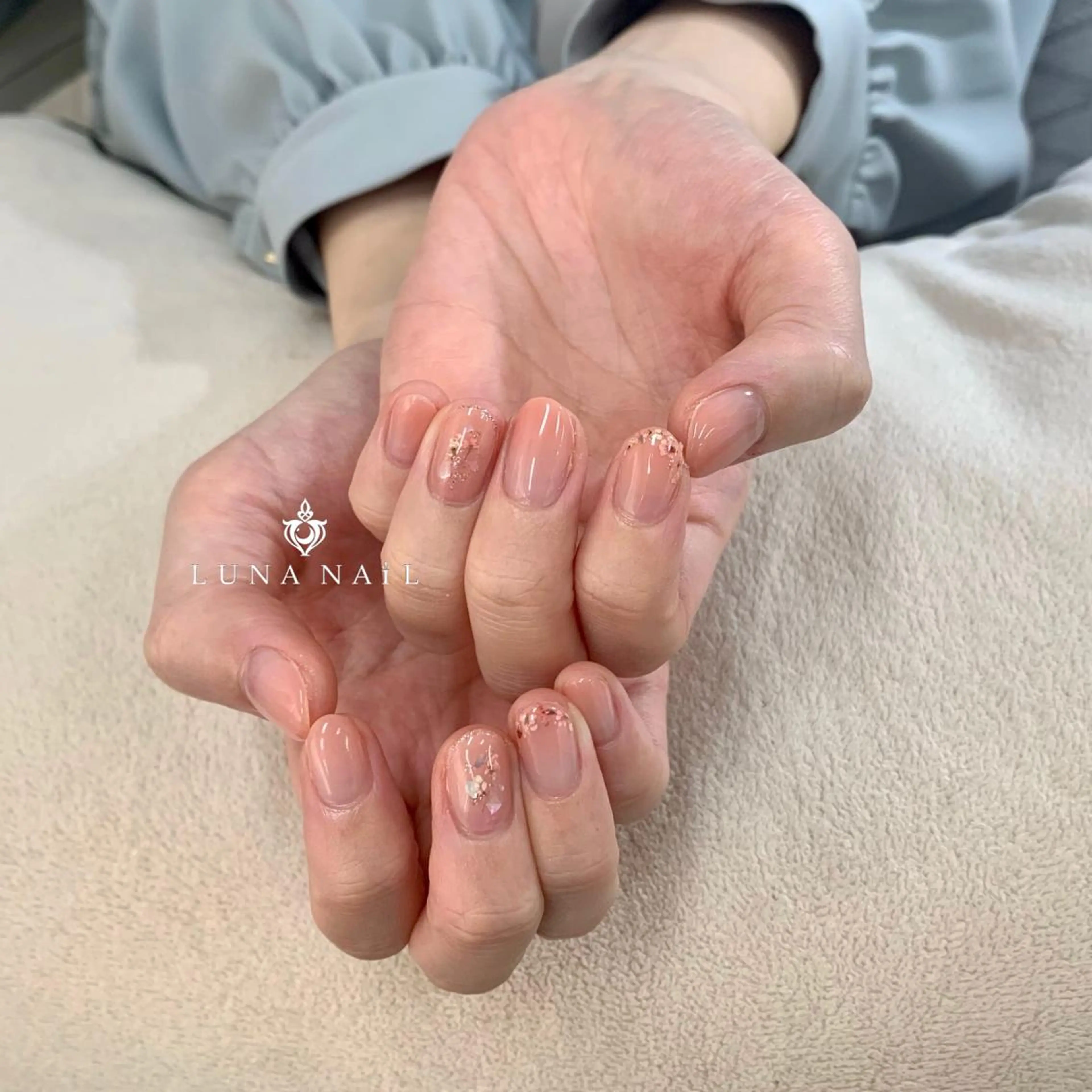 ネイル アトリエ　ミモザ所属・いまむら あかりのネイルデザイン