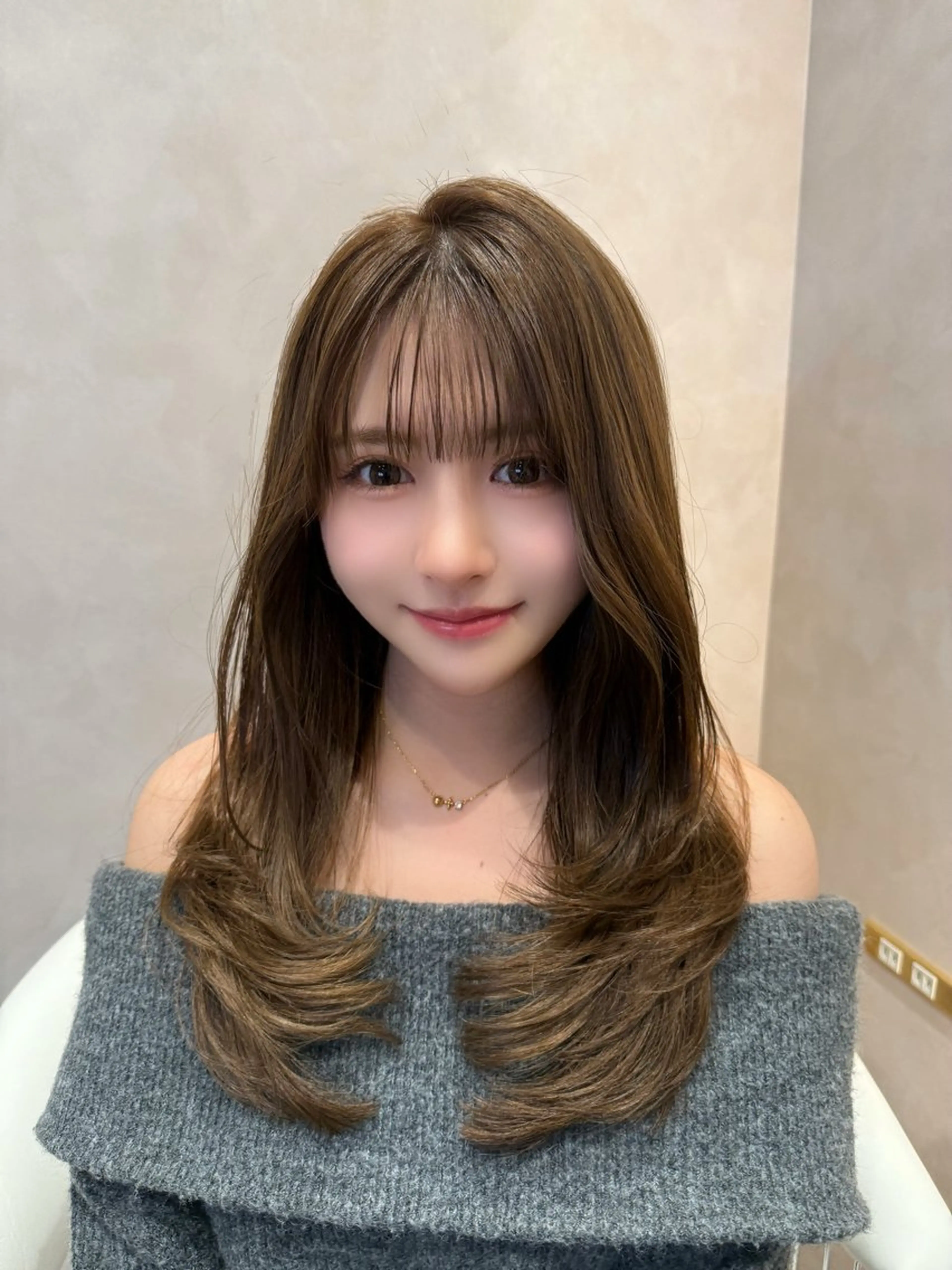 ロング 韓国風ヘア レイヤーカット 小顔カット カット ヘアカラー トリートメント 韓国ヘア/レイヤー/ 前髪/髪質改善/石川のヘアスタイル