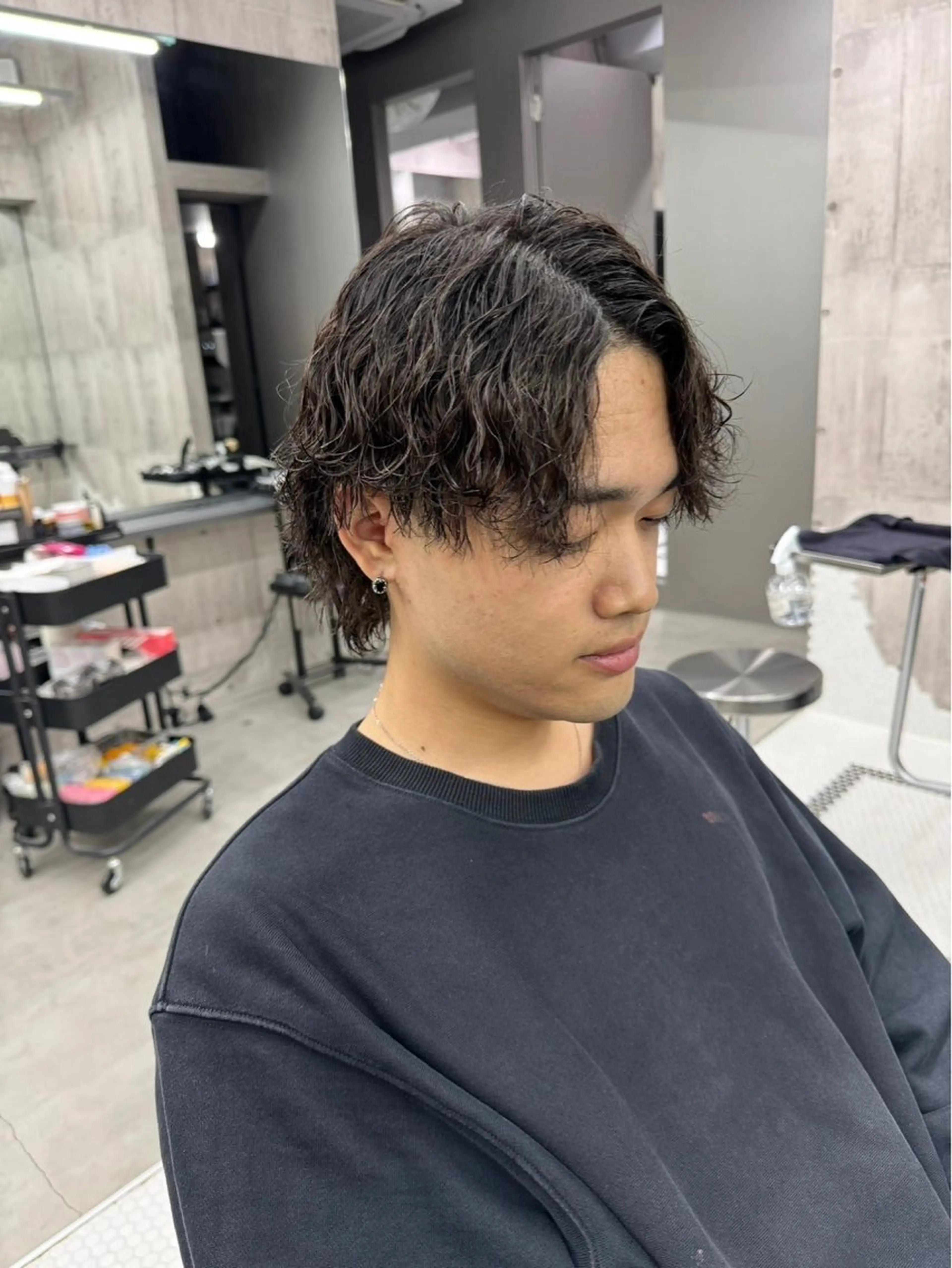 ショート パーマ メンズ メンズパーマ 波巻きパーマ 長谷川 啓吾のヘアスタイル