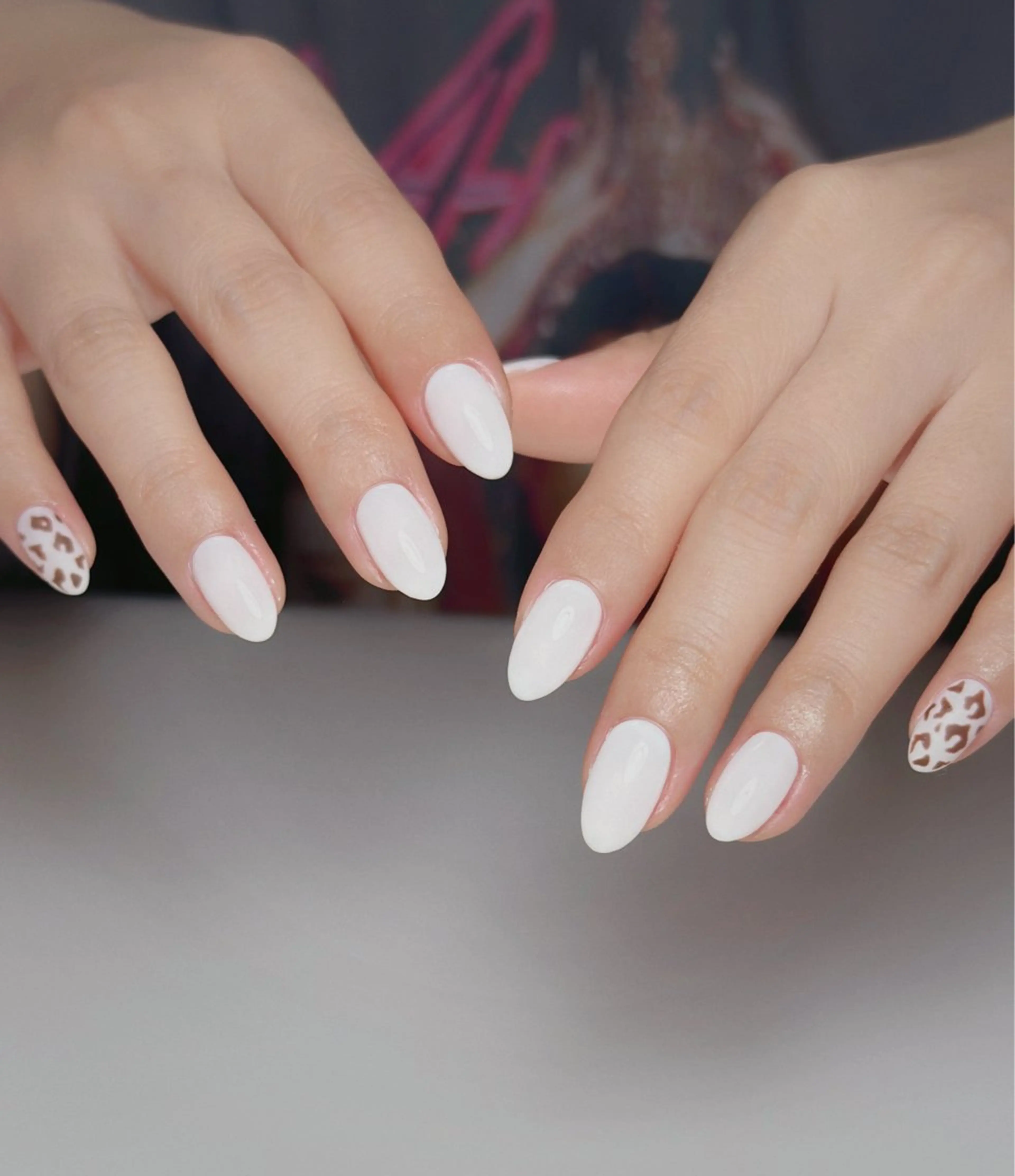 ネイル オーロラネイル 長さ出し フットネイル 韓国ネイル ラメ(グリッター) ハンドネイル 👍thumbs up nail👍のネイルデザイン