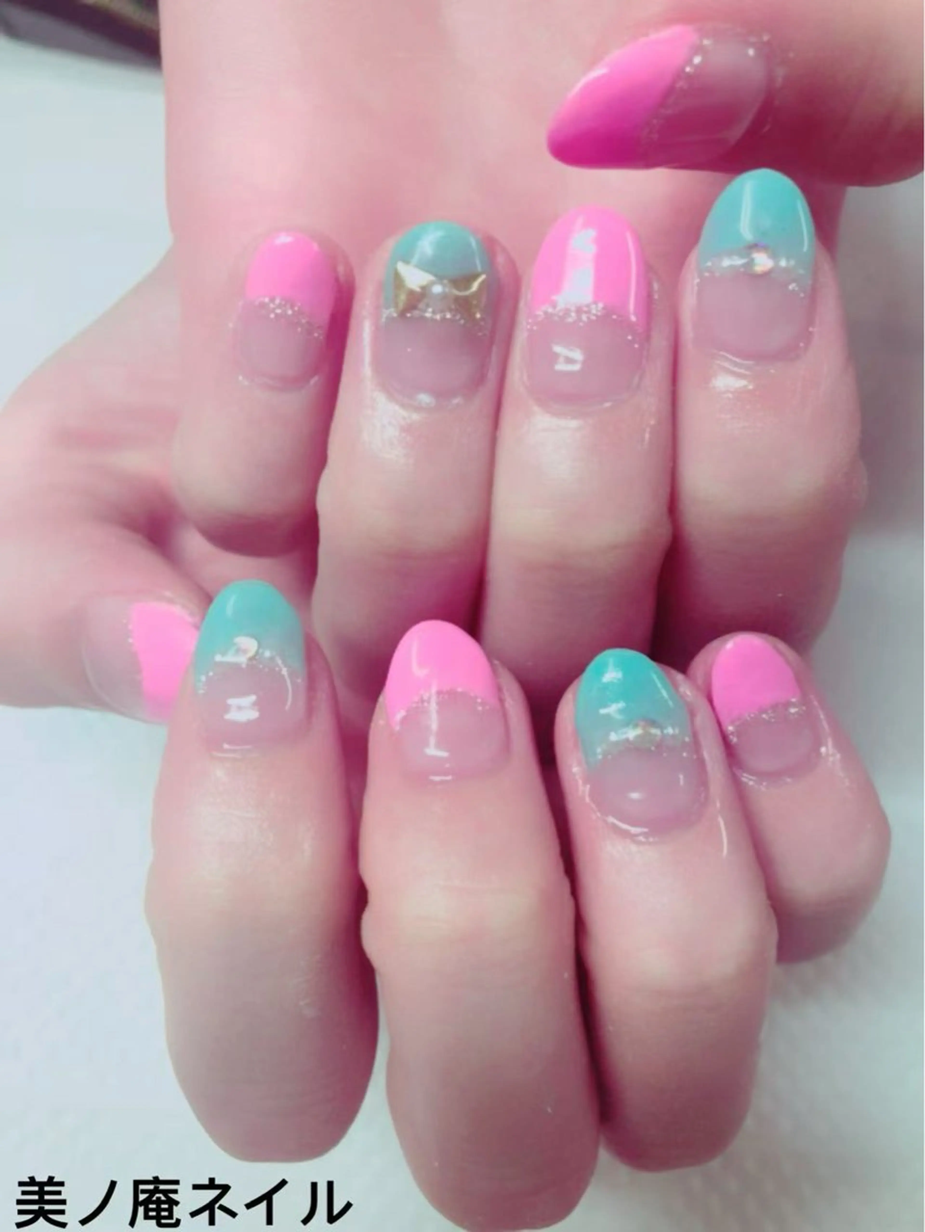 ネイル Minoan Lのネイルデザイン