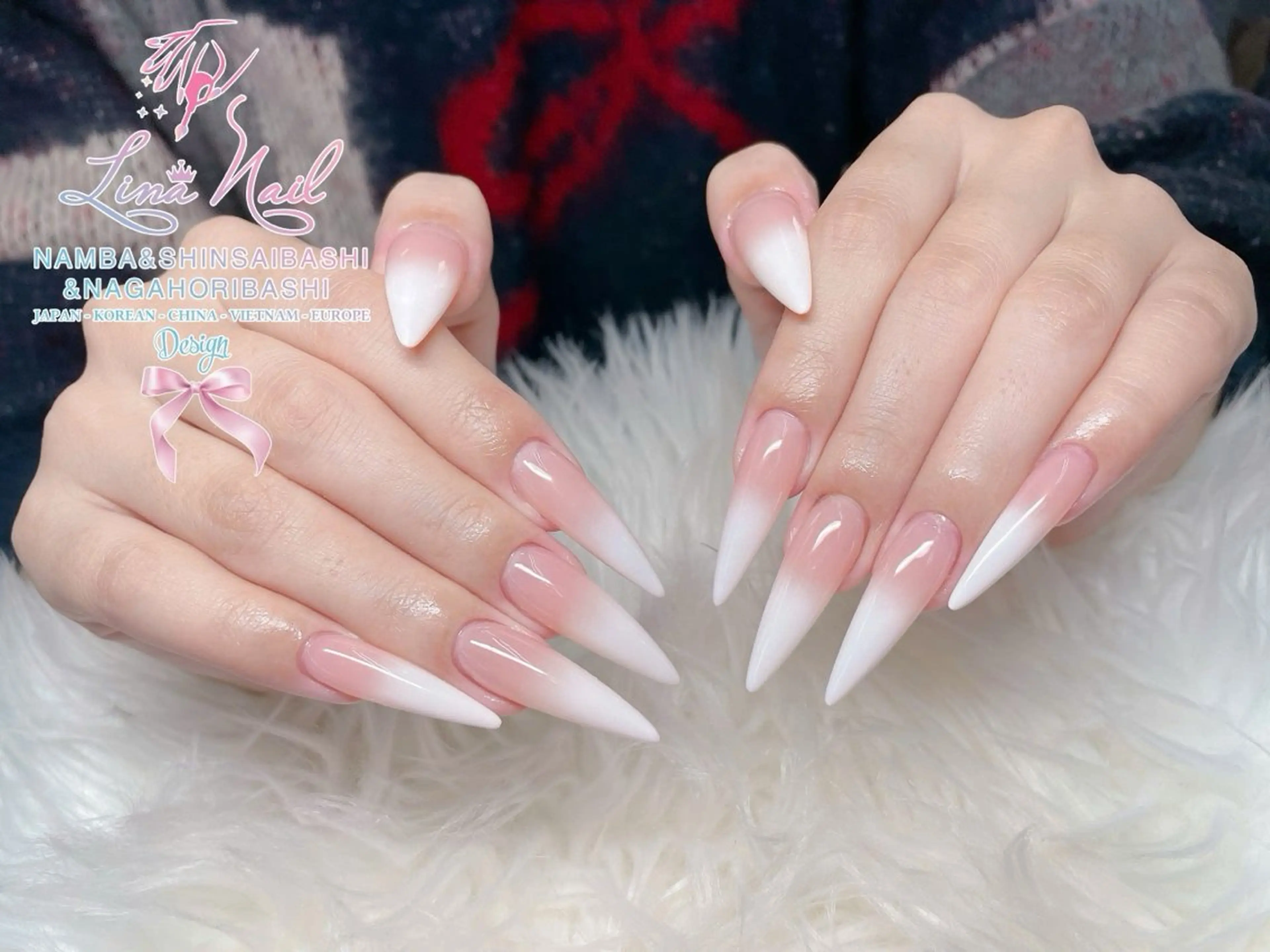 セミロング 韓国風ヘア クリスマス ハンドネイル 79Linanailnamba所属・Linanail Nambaのネイルデザイン