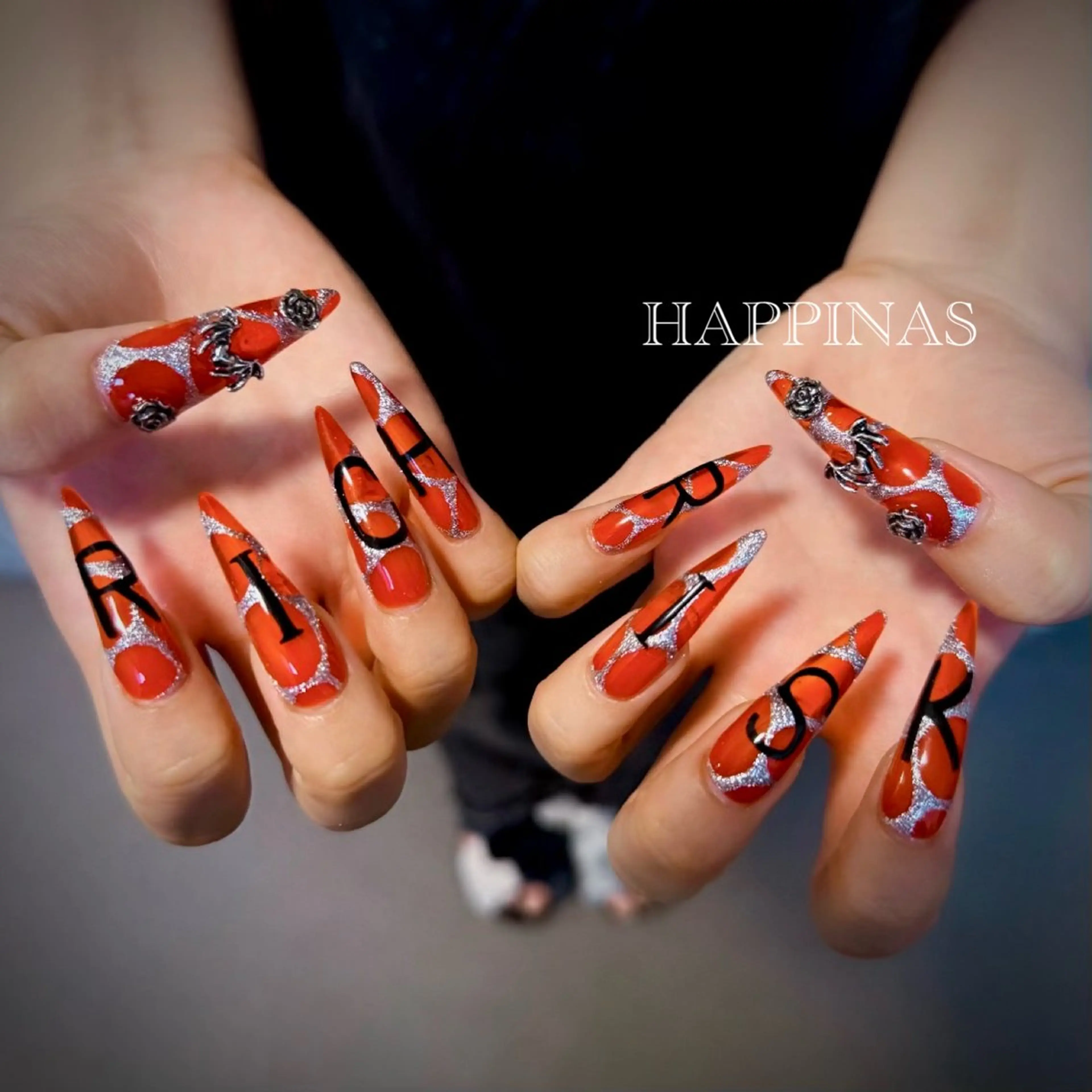 ネイル 赤色 スカルプネイル ハンドネイル HAPPINAS ののかのネイルデザイン