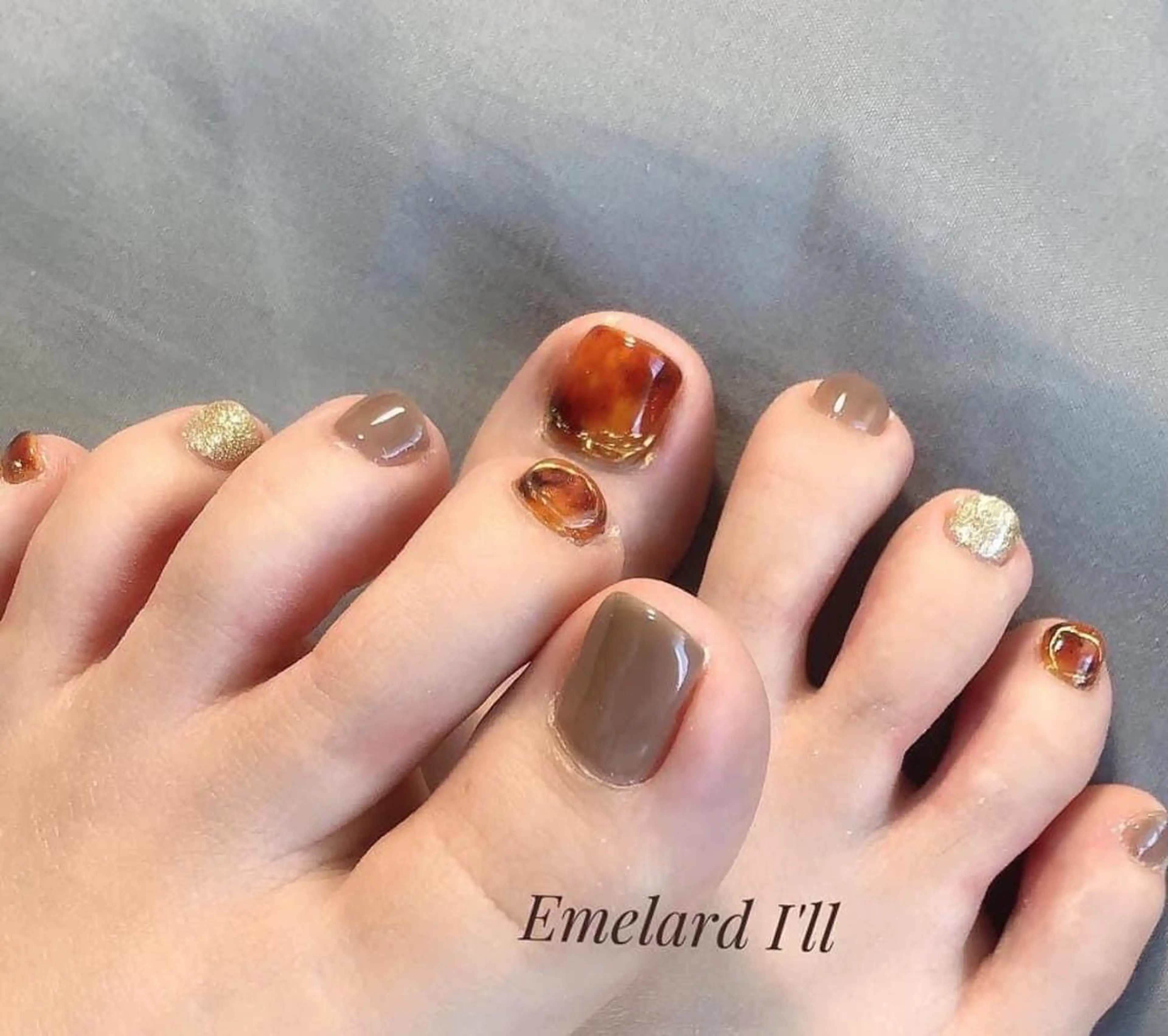 ネイル 沖縄市ネイルサロン エメラルドアイルのネイルデザイン