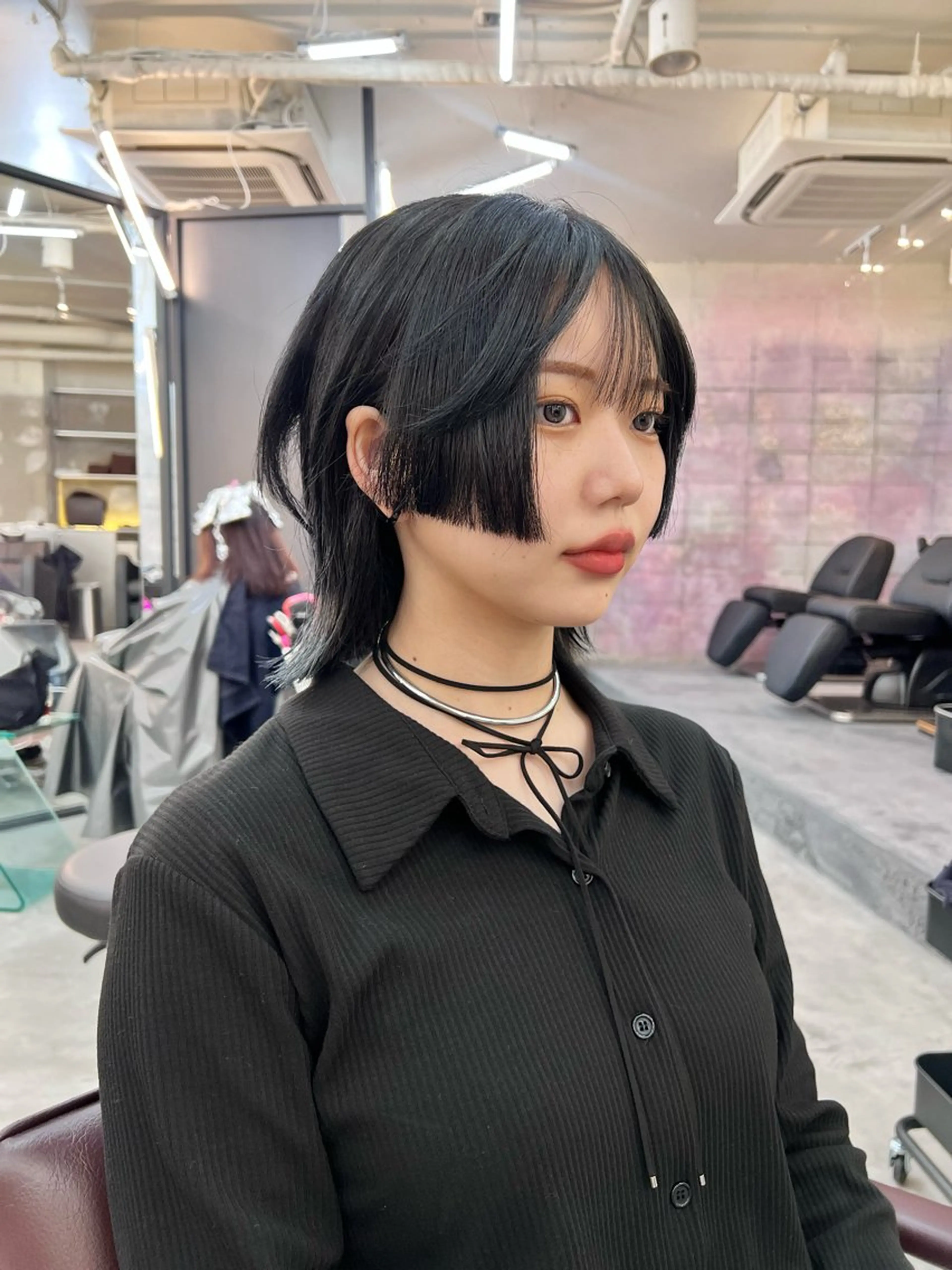 ミディアム カラー haco＋所属・圧倒的デザイン力 店長🎨RENAのヘアスタイル