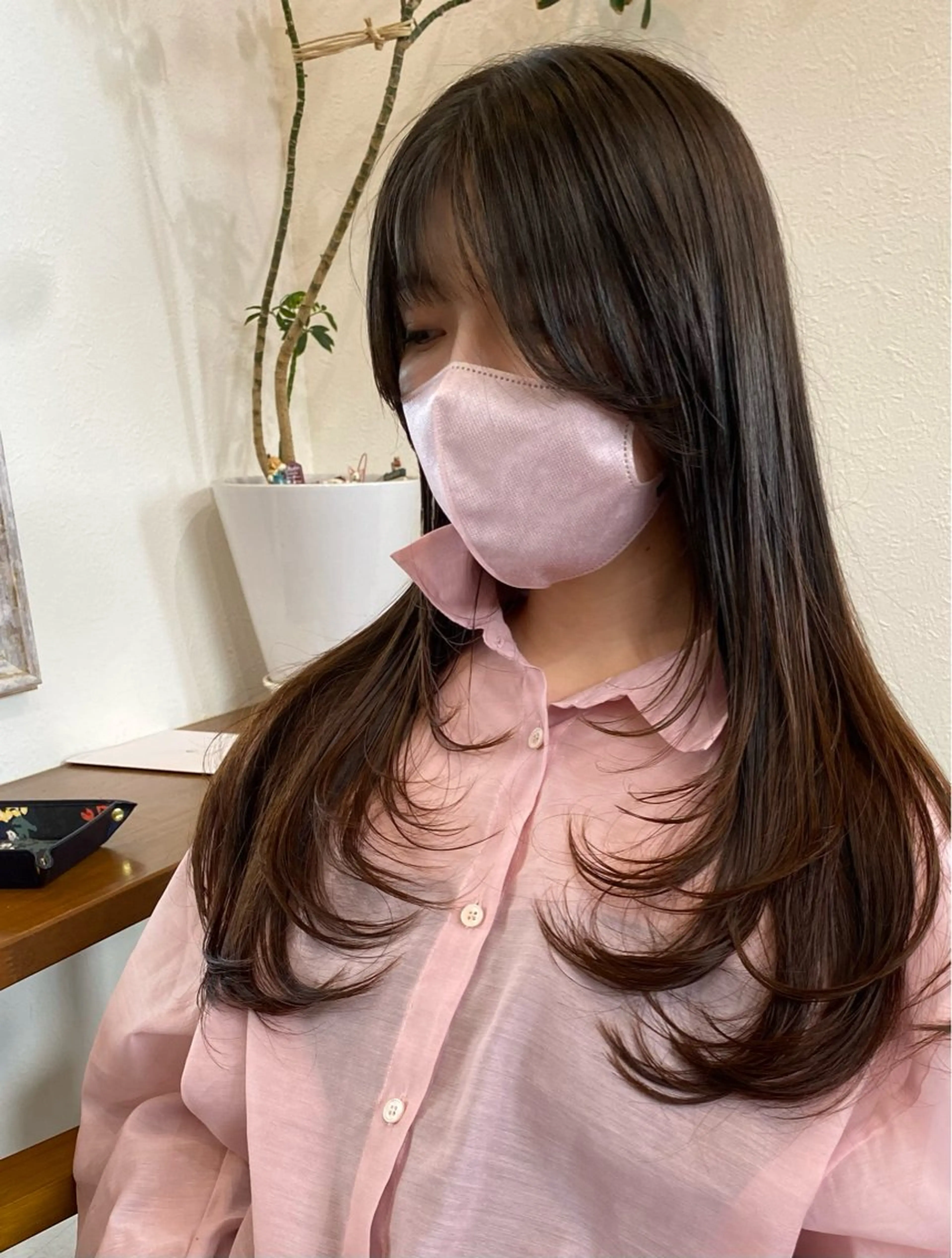 ロング 顔周りカット ハイレイヤー レイヤーカット branch所属・内山 優のヘアスタイル