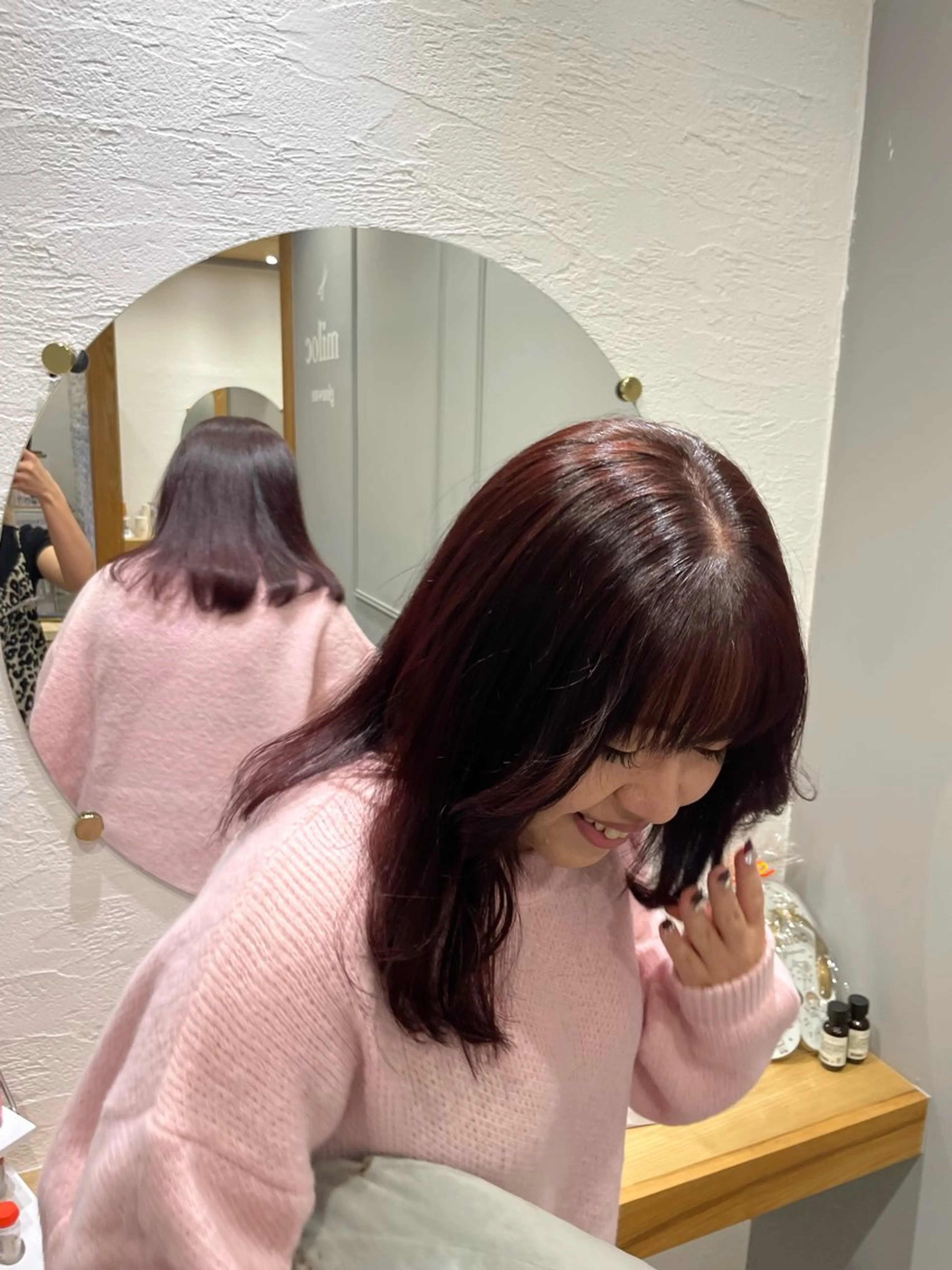 ミディアム カラー miloc himekaのヘアスタイル